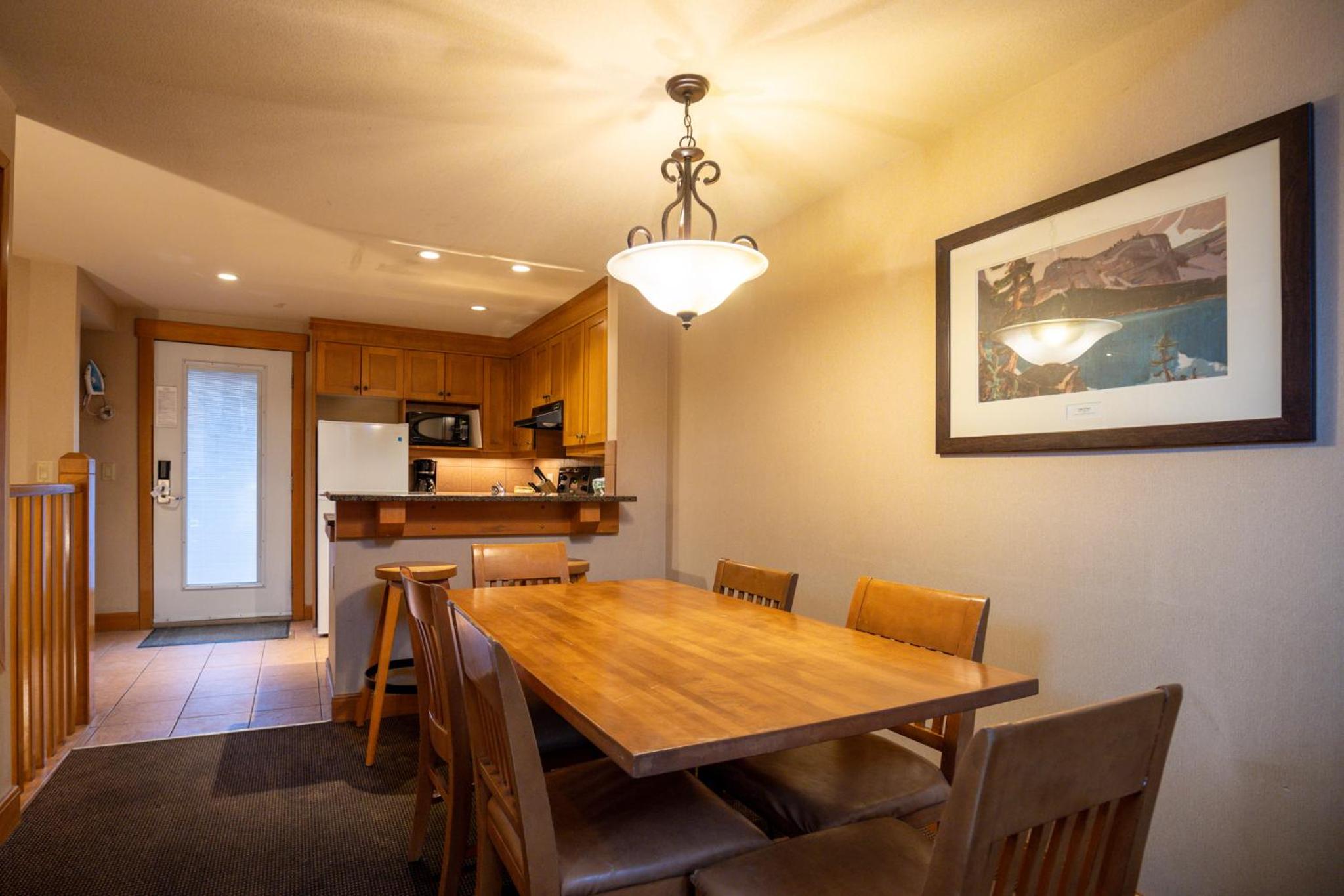 Premier Two-Bedroom Apartment with Games Room - Loft 3 Queens - Photo 12