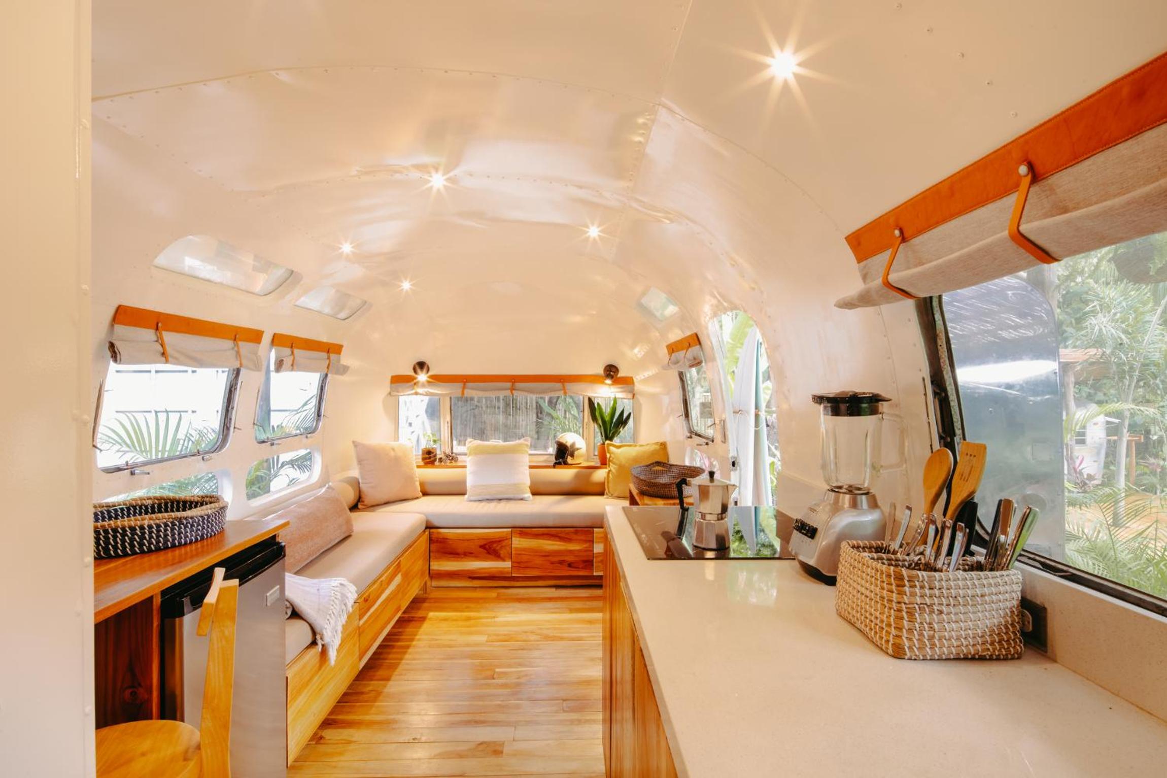 Caravan photo 3