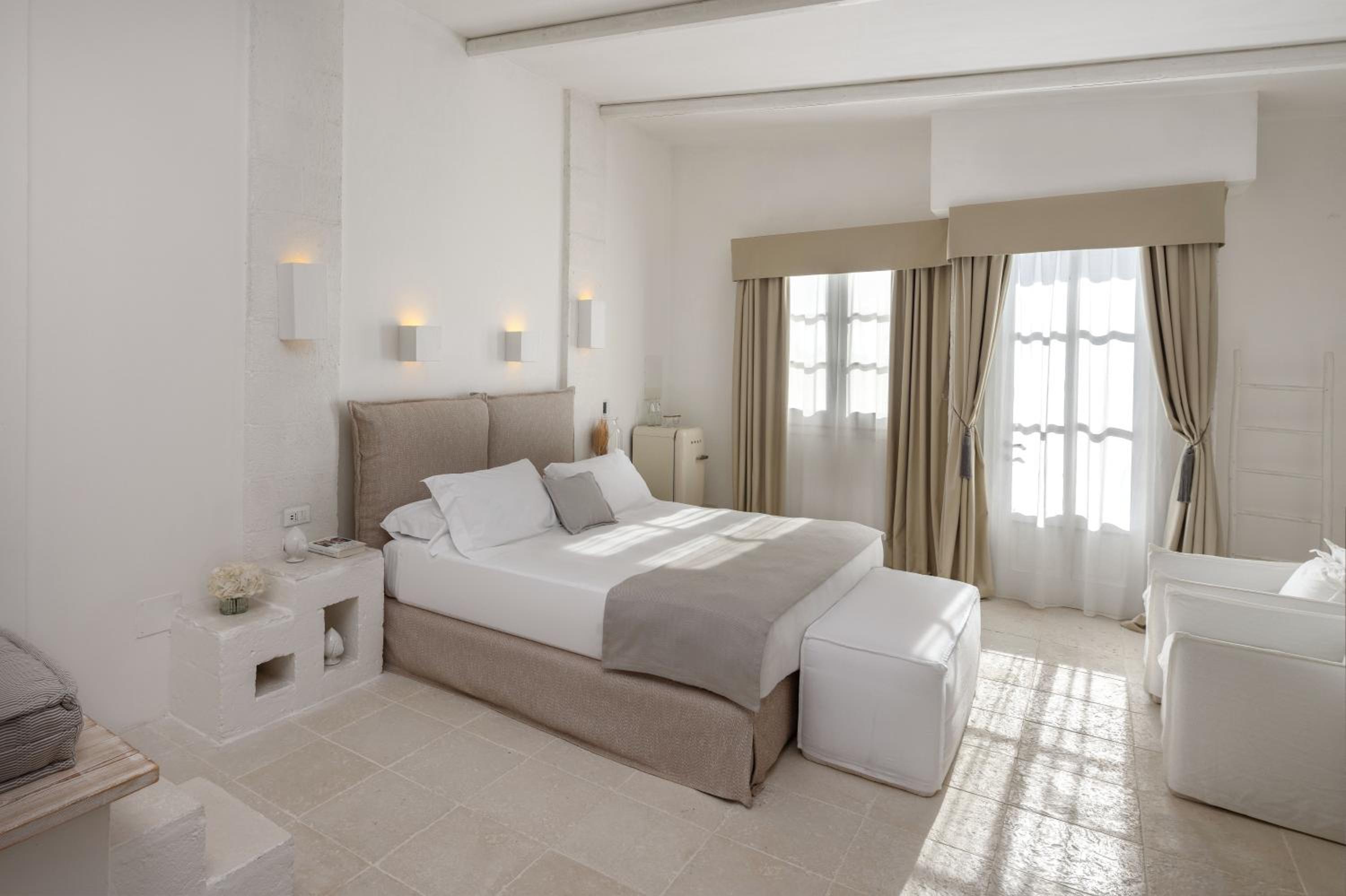 Junior Suite with Sunset View - Photo 1