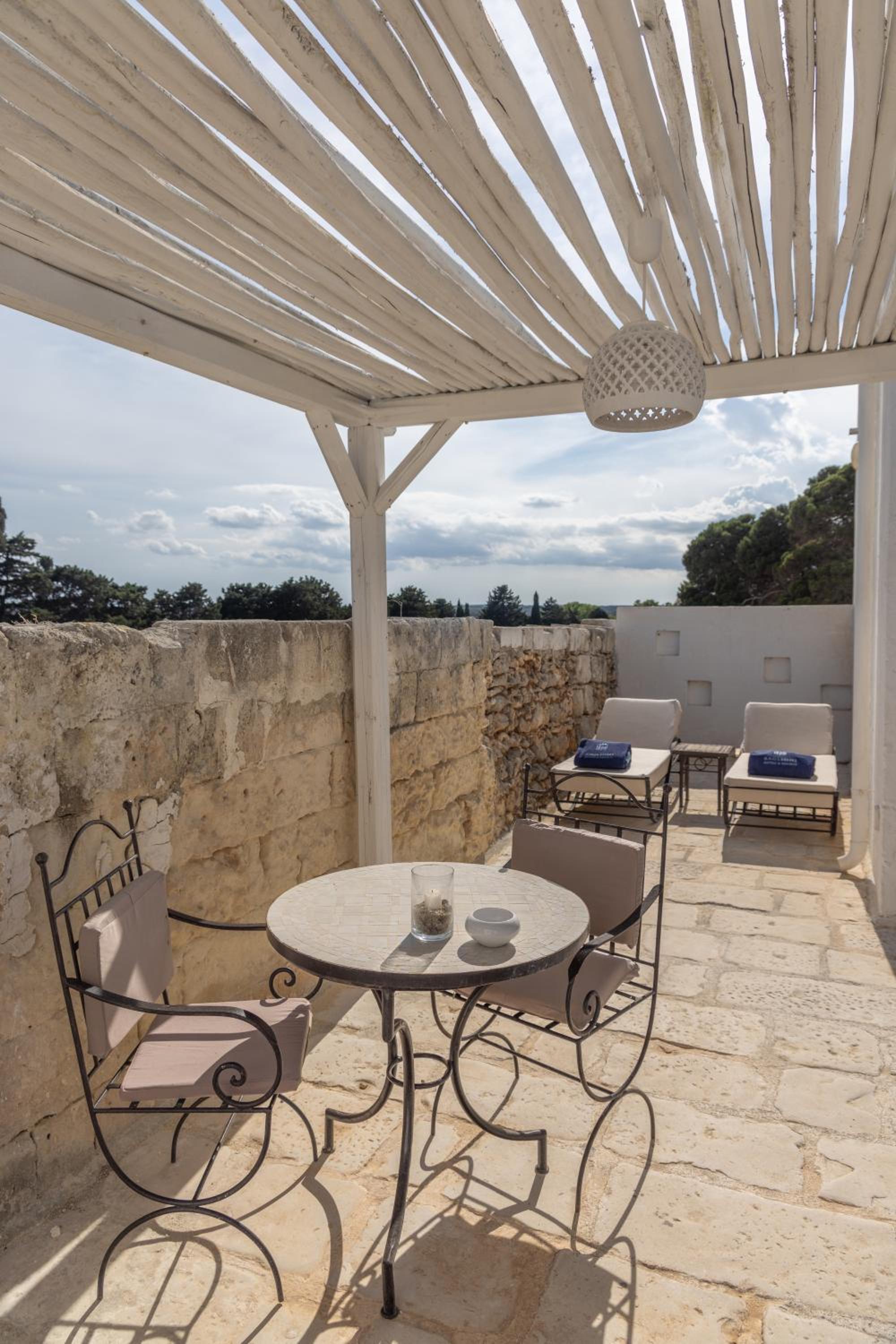 Junior Suite with Sunset View - Photo 7