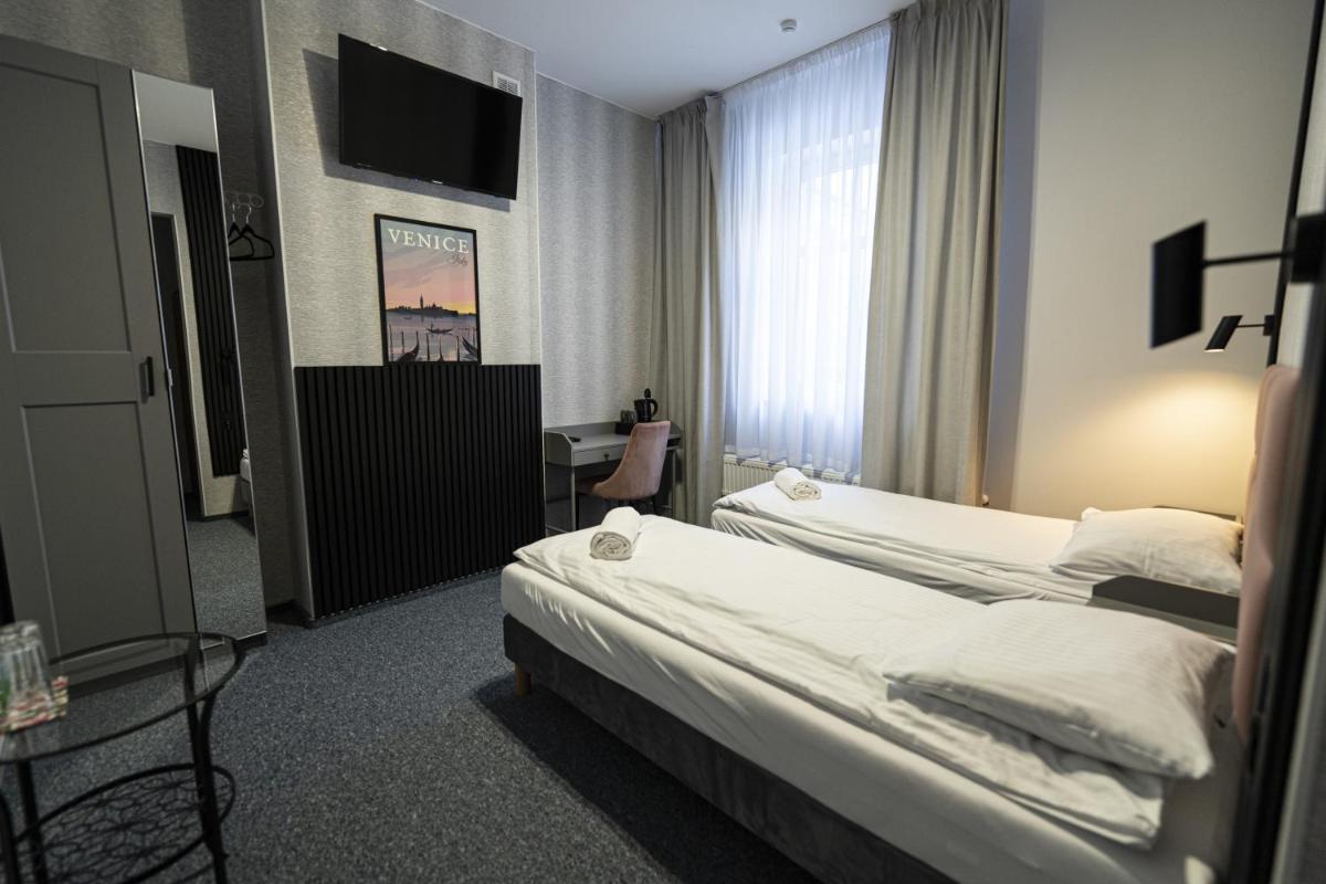 Superior Double or Twin Room photo 1