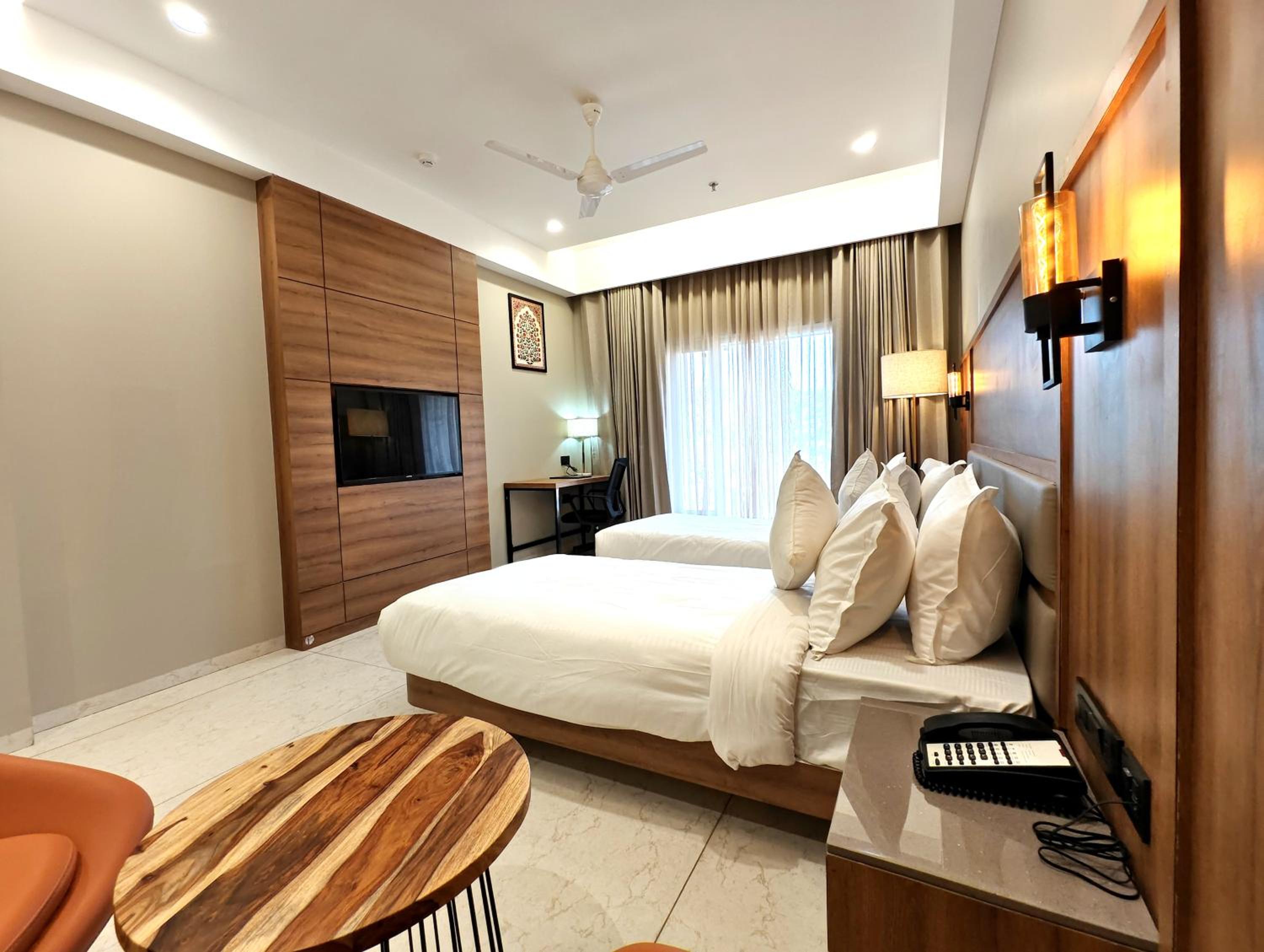 Deluxe Twin Room - Photo 4