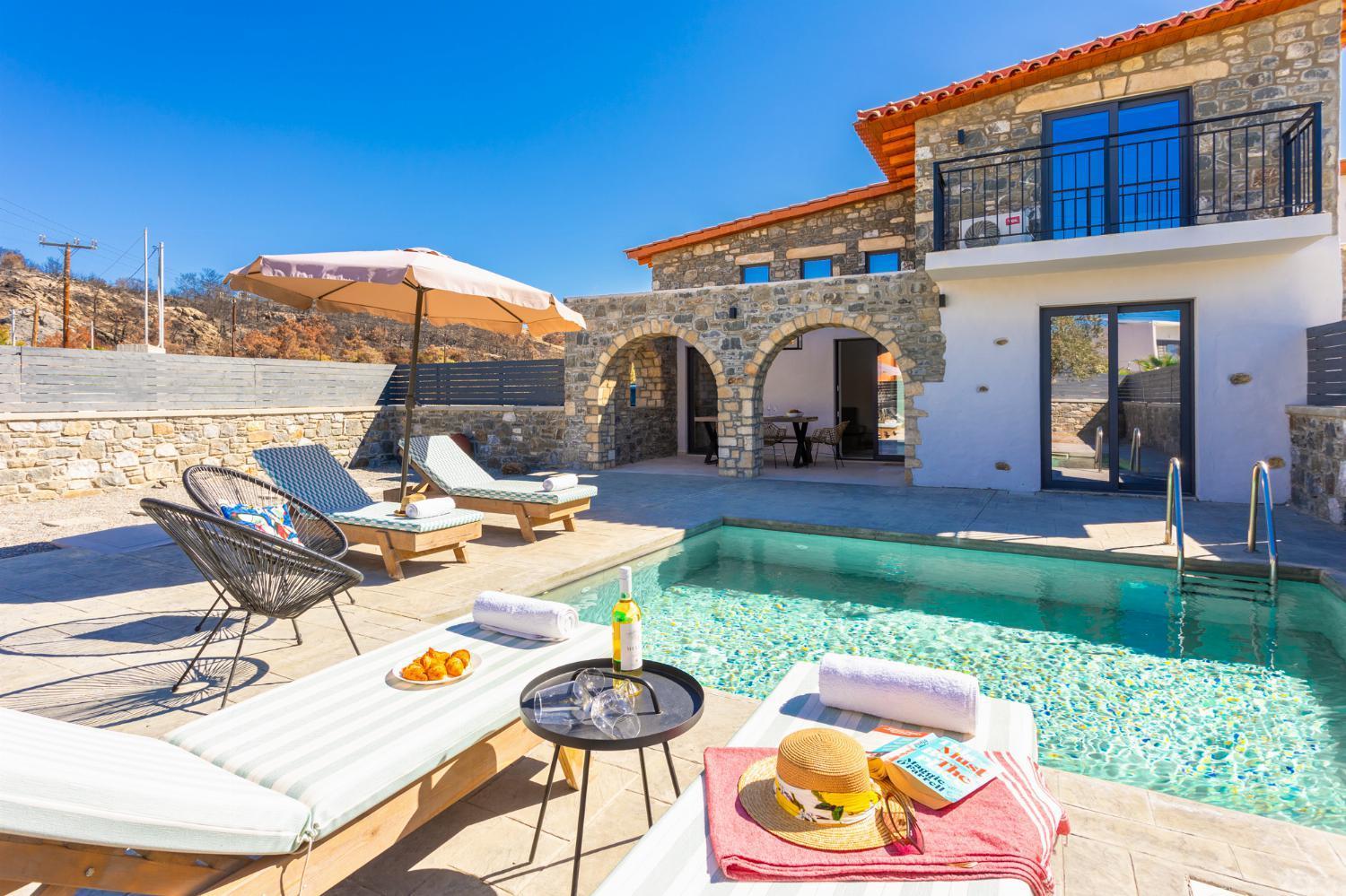 Villa photo 3