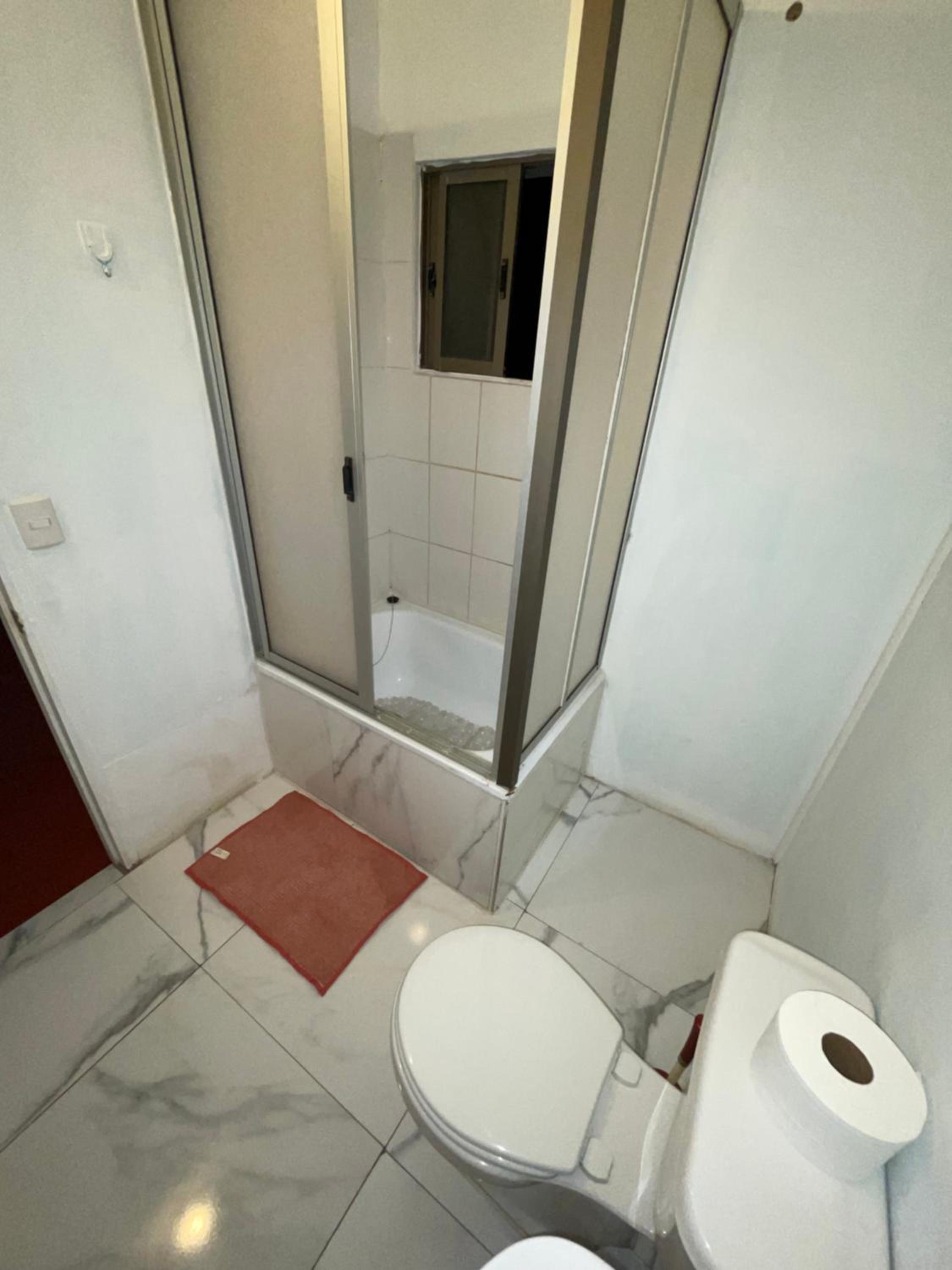 Standard Single Room with Shared Bathroom photo 2