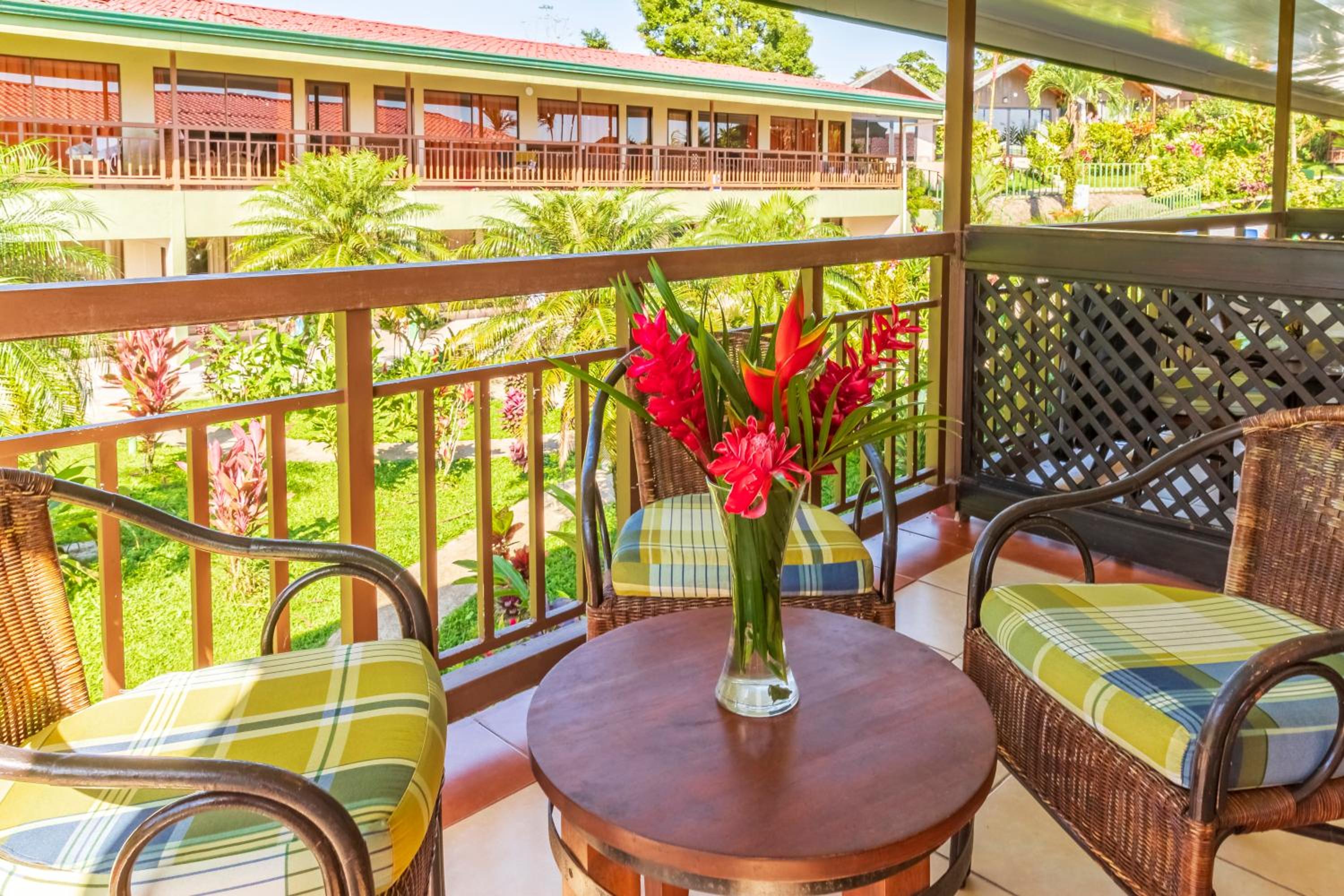 Superior Double Room - Volcano View - Photo 6