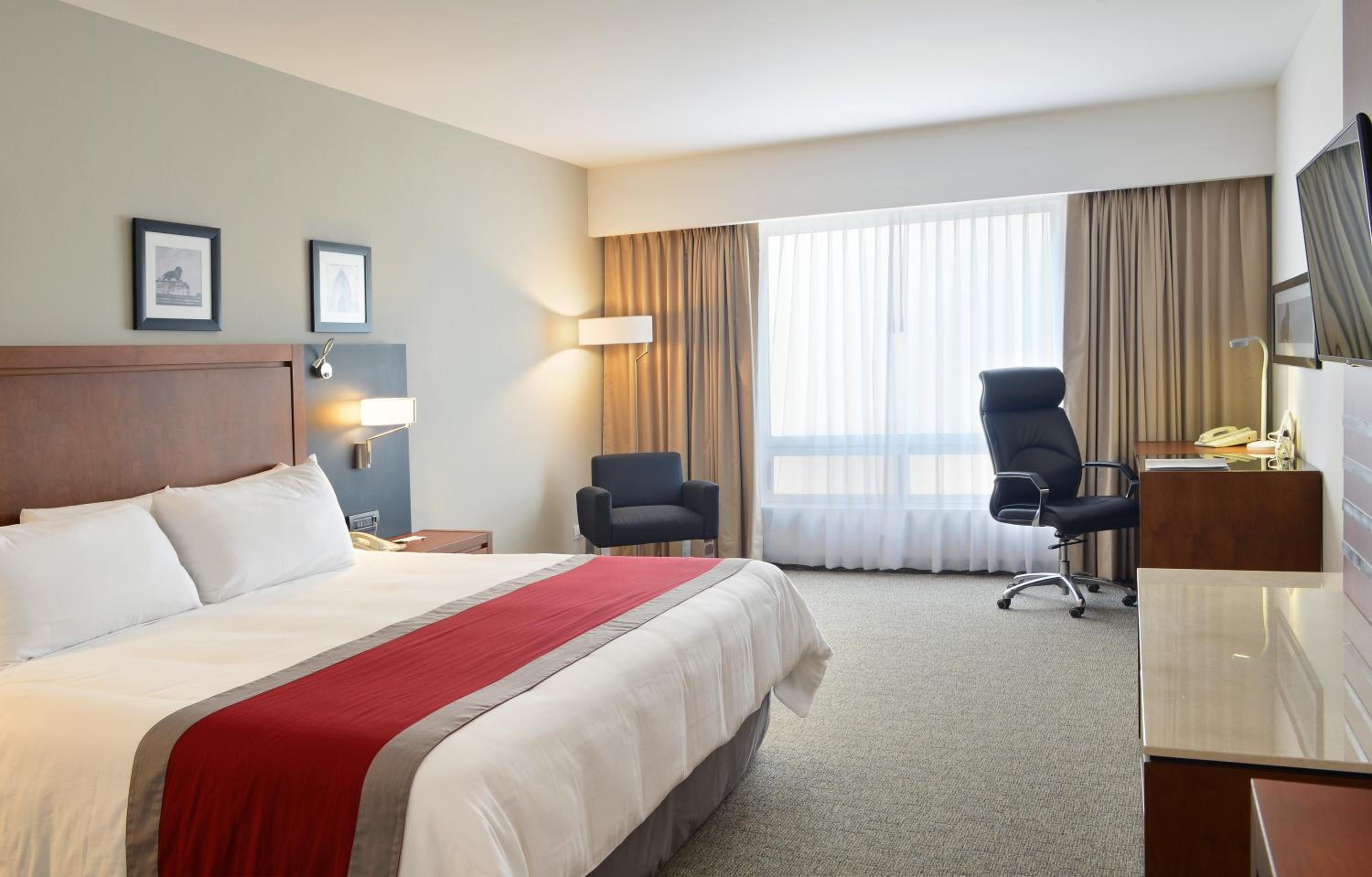 Business King Room - Photo 1