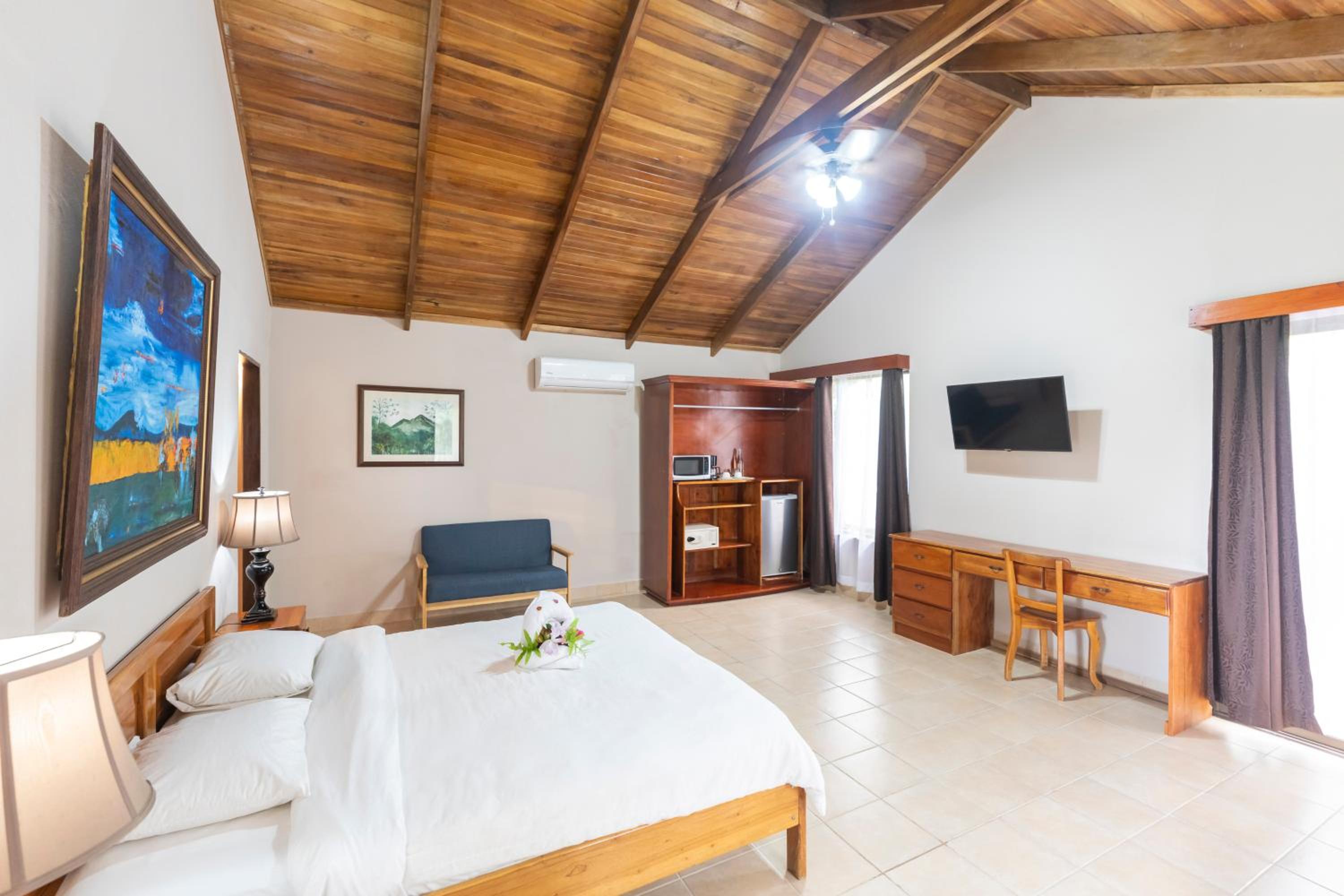 Deluxe Double Room - Photo 5