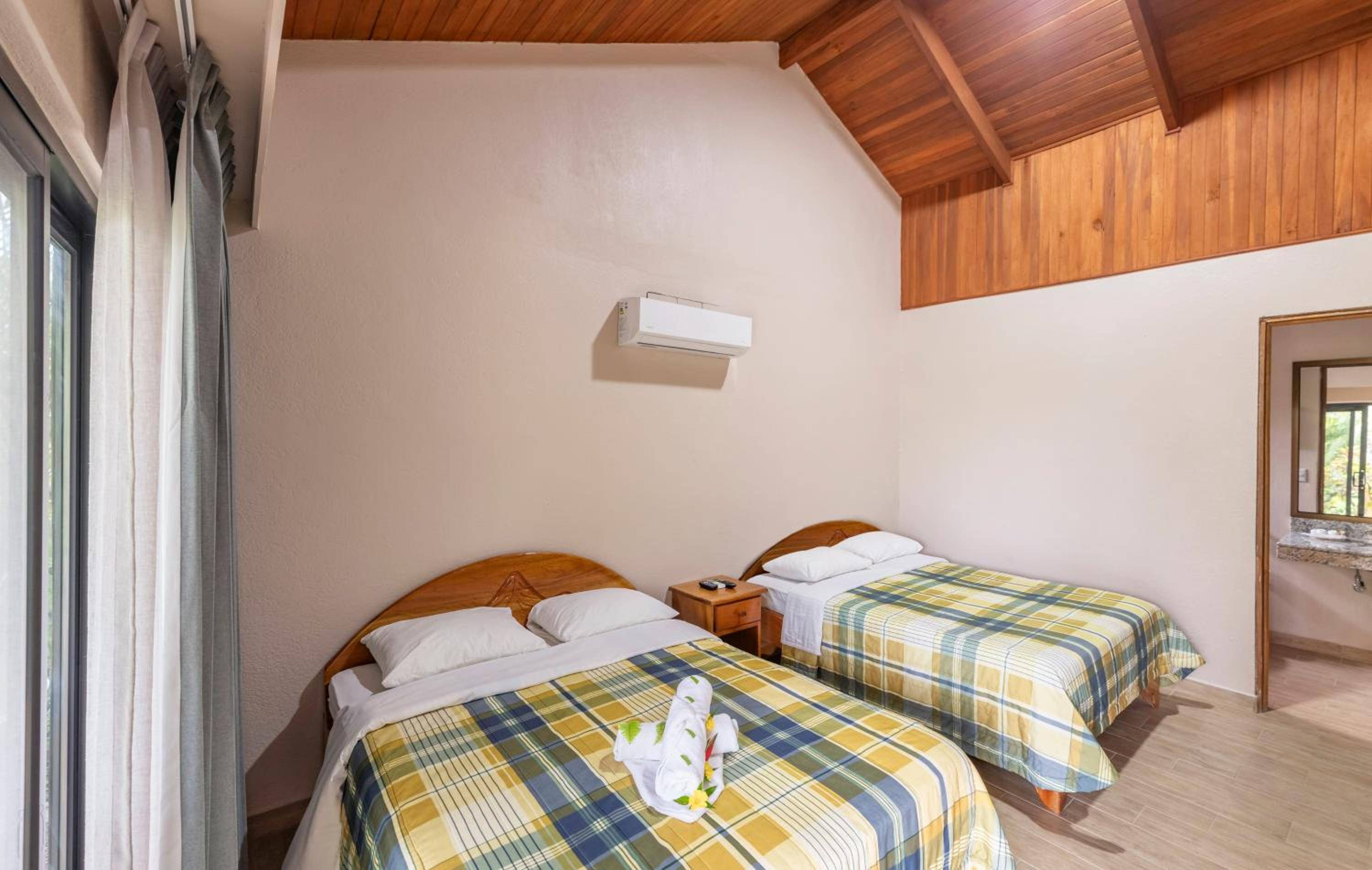 Standard Double Room - Photo 1