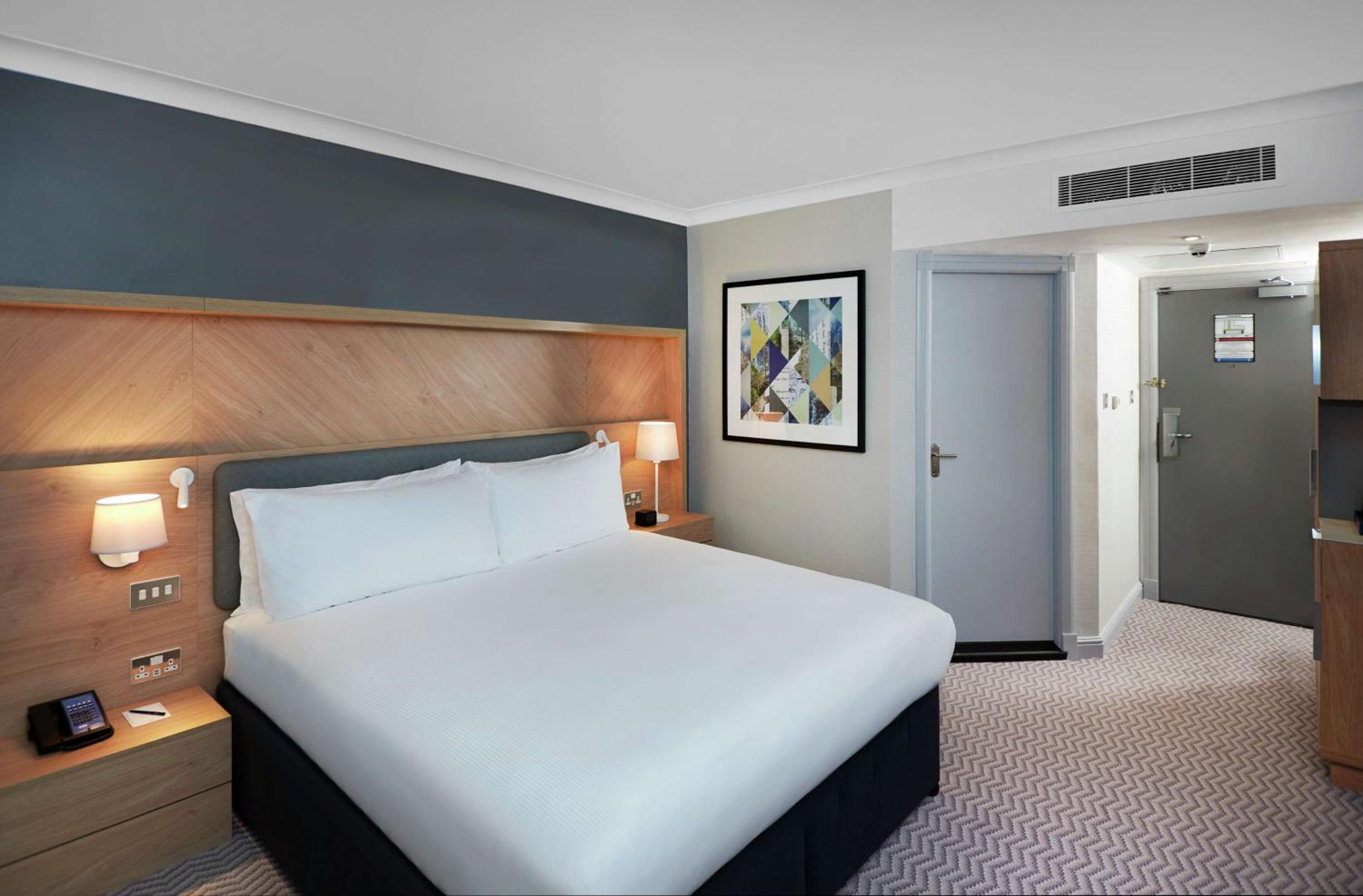 King Guest Room - Photo 1
