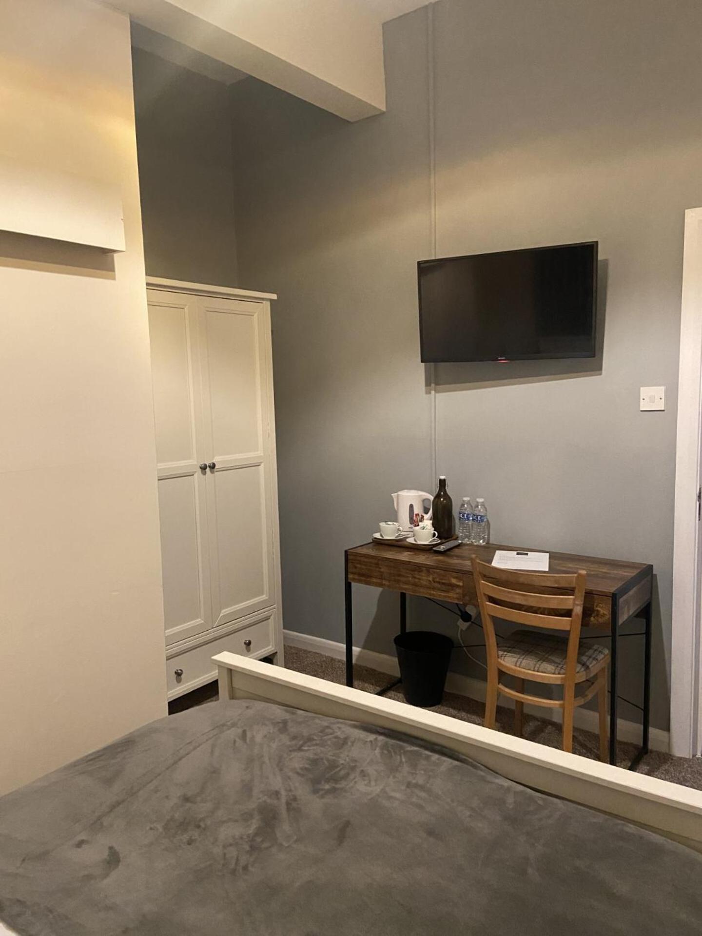 Small Double Room photo 1
