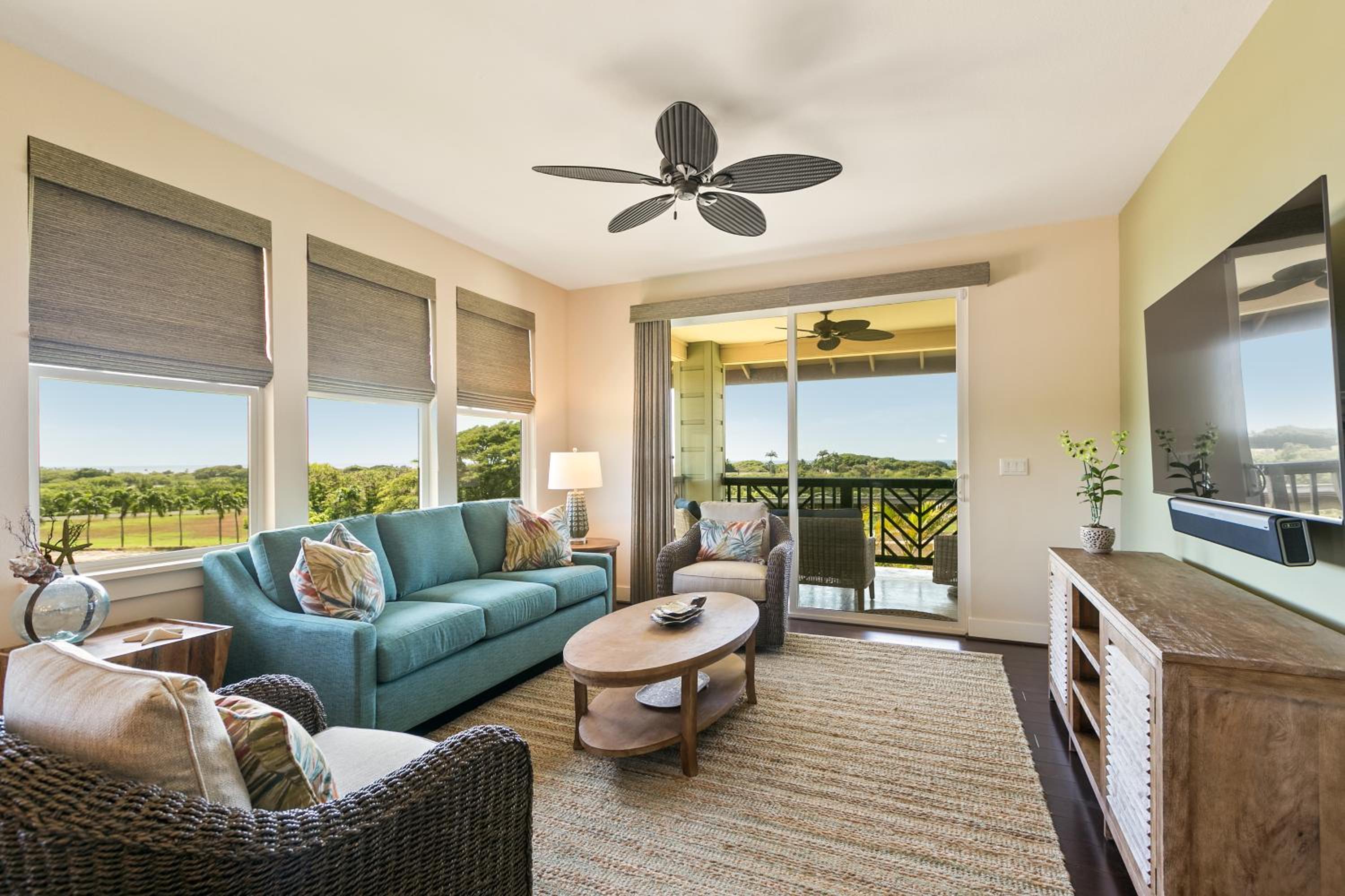 Apartment with Sea View photo 1