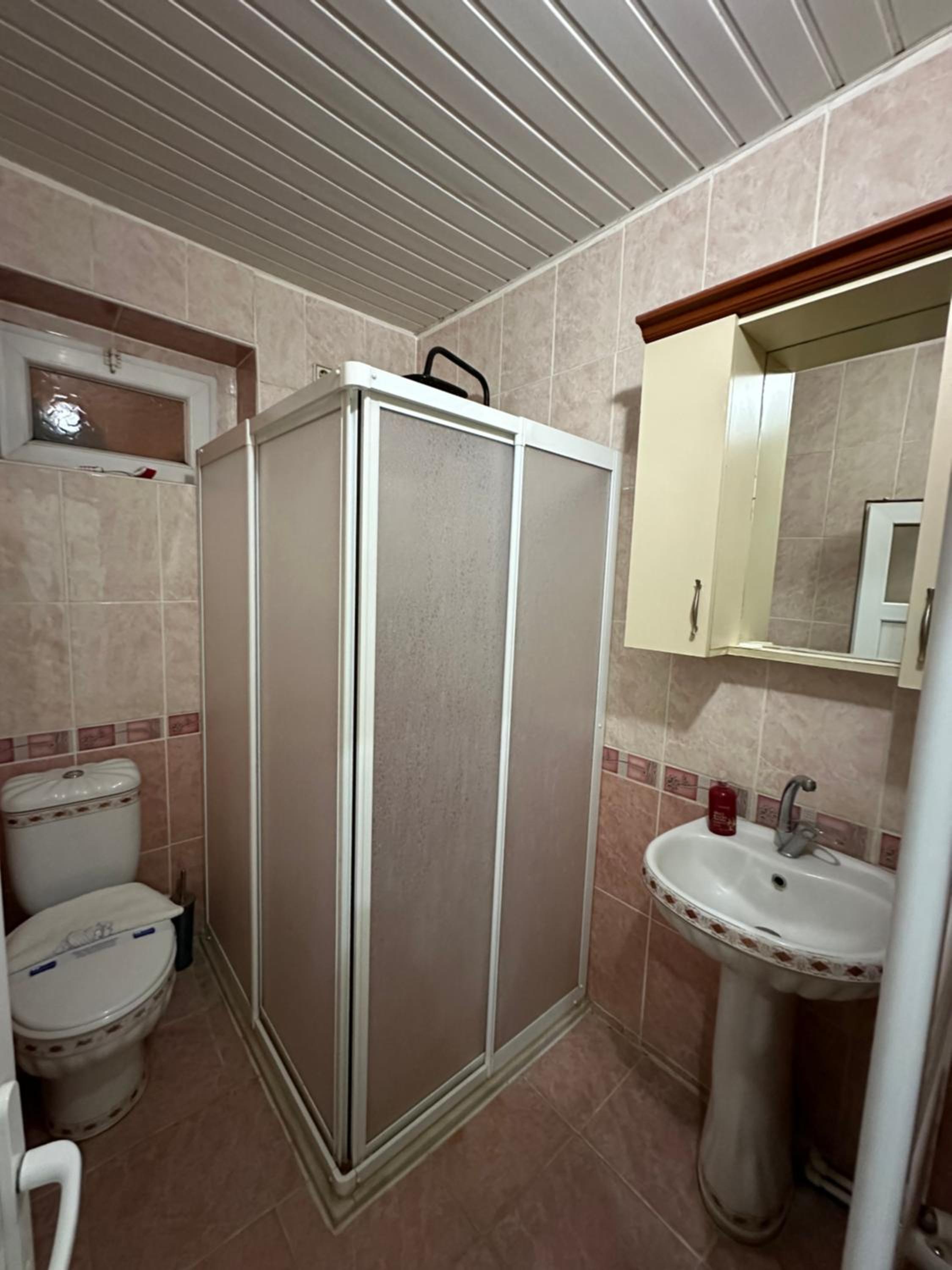 Apartment - Photo 8
