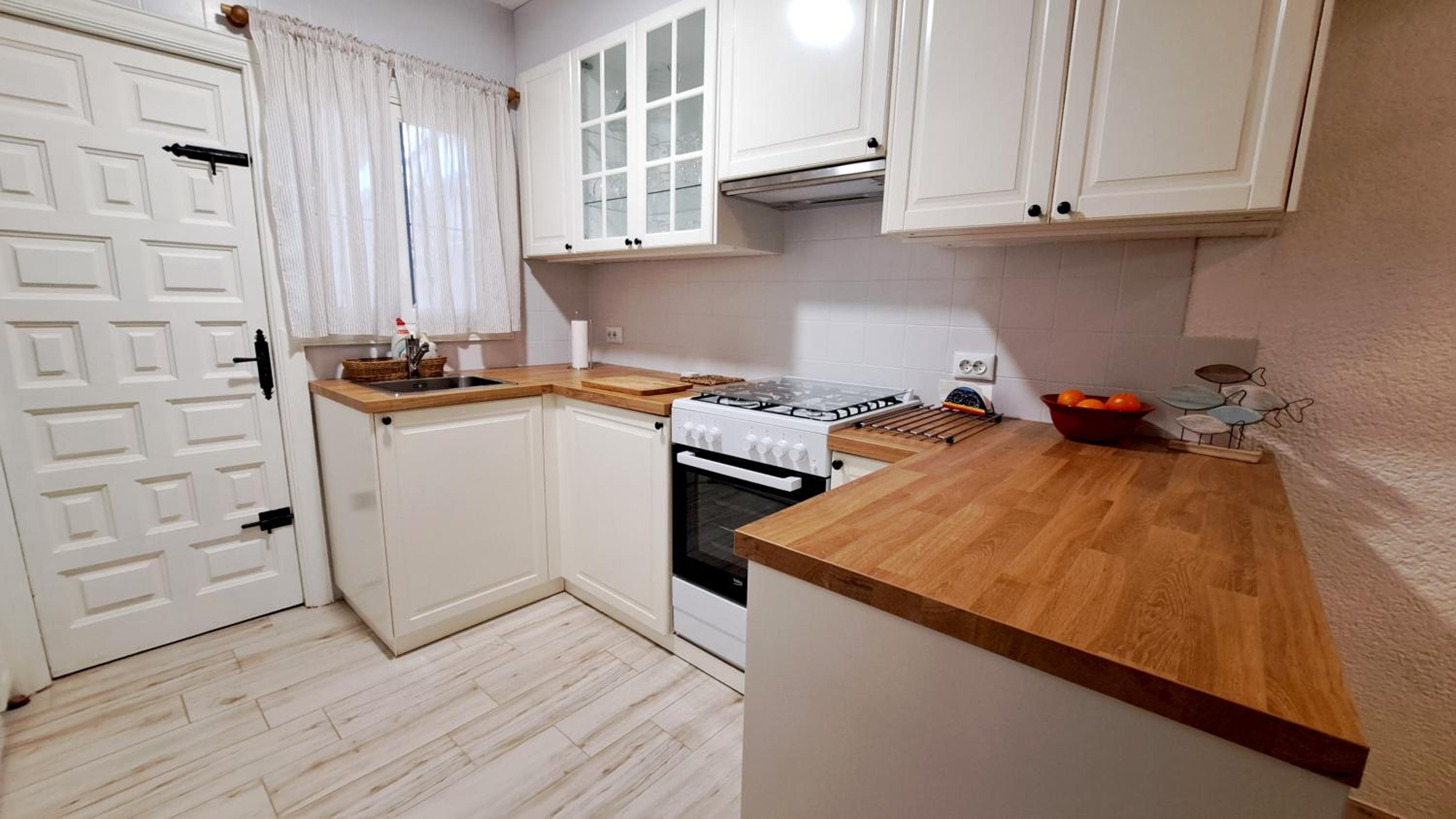 Two-Bedroom House photo 2