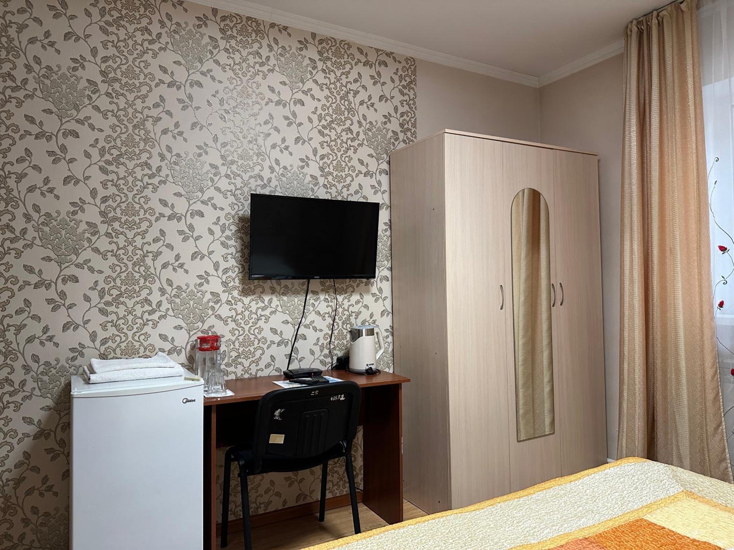 Budget Double Room photo 1
