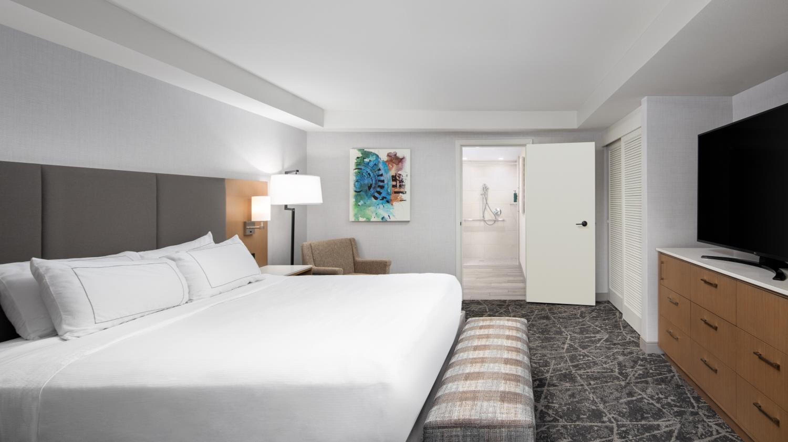 Two-Room King Suite - Photo 5