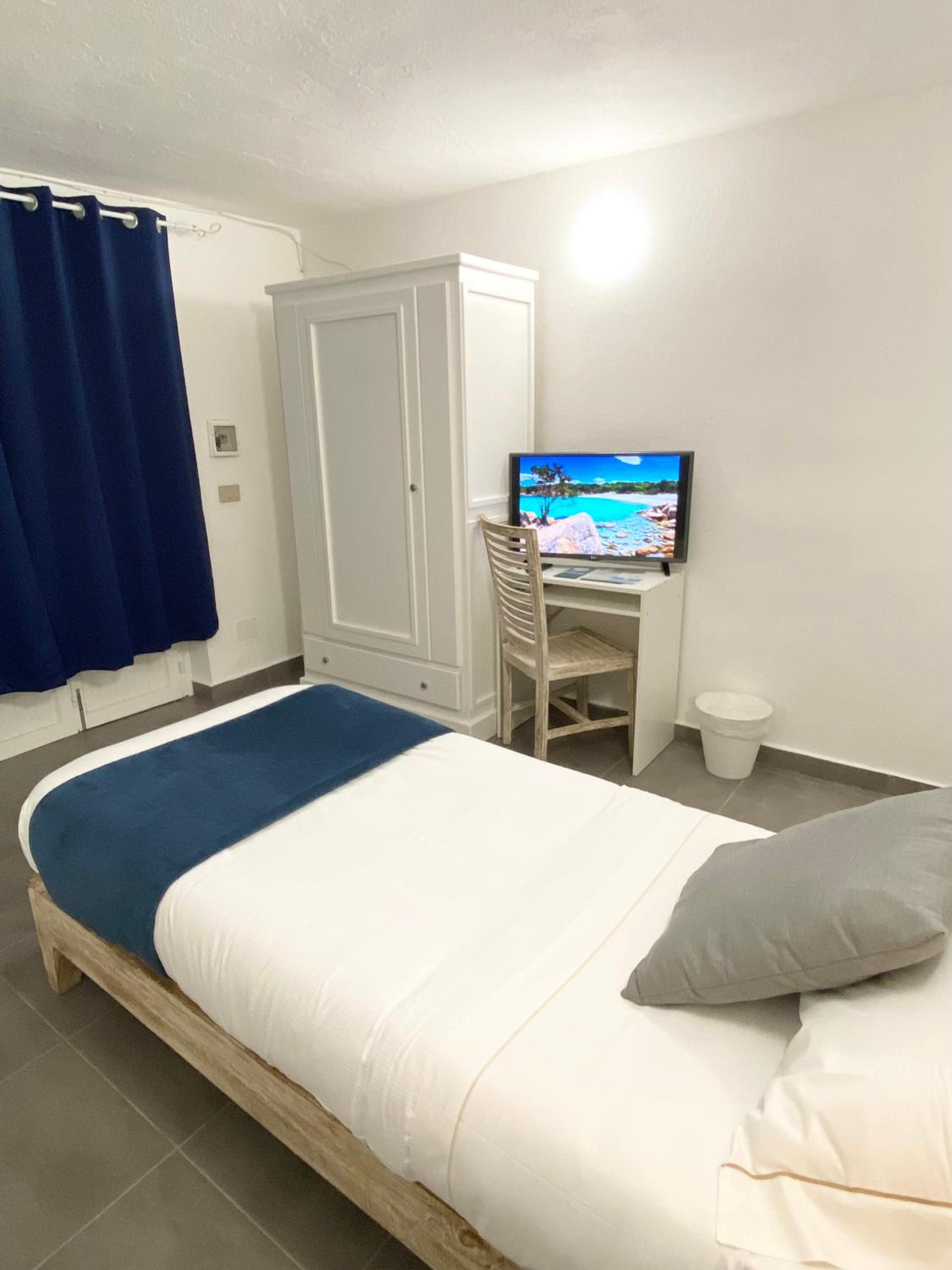 Economy Single Room