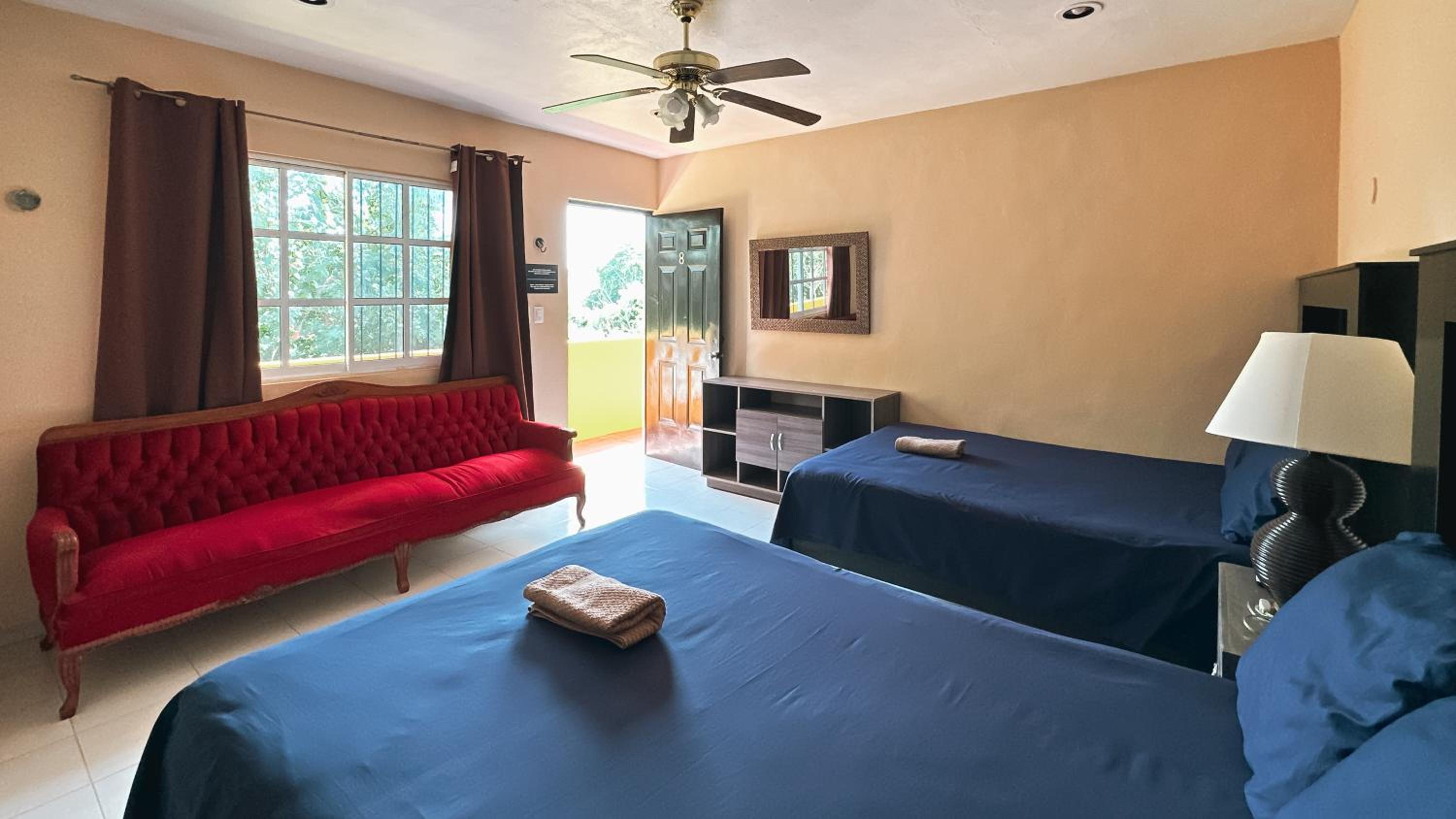 Standard Double Room with Two Double Beds photo 2