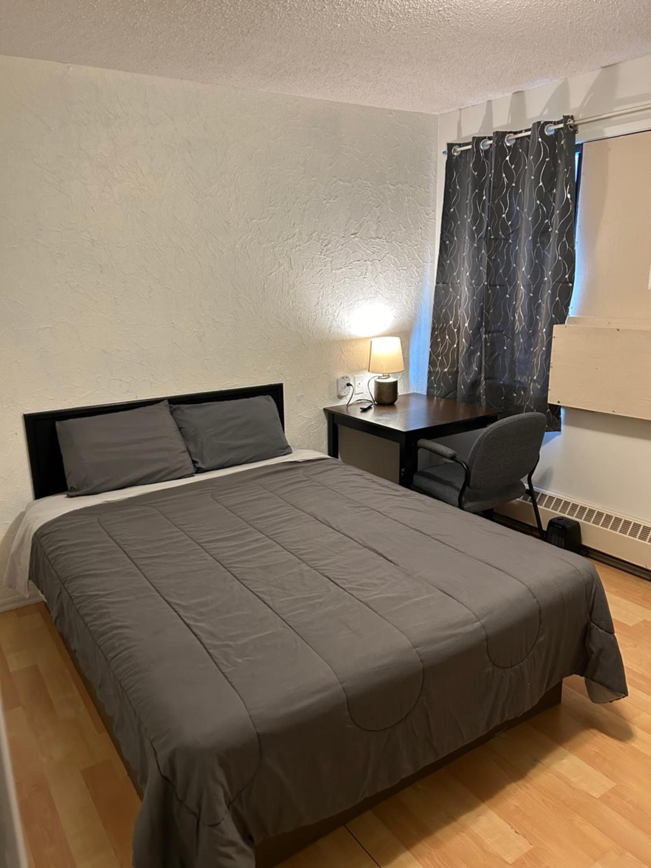 Standard Queen Room photo 1