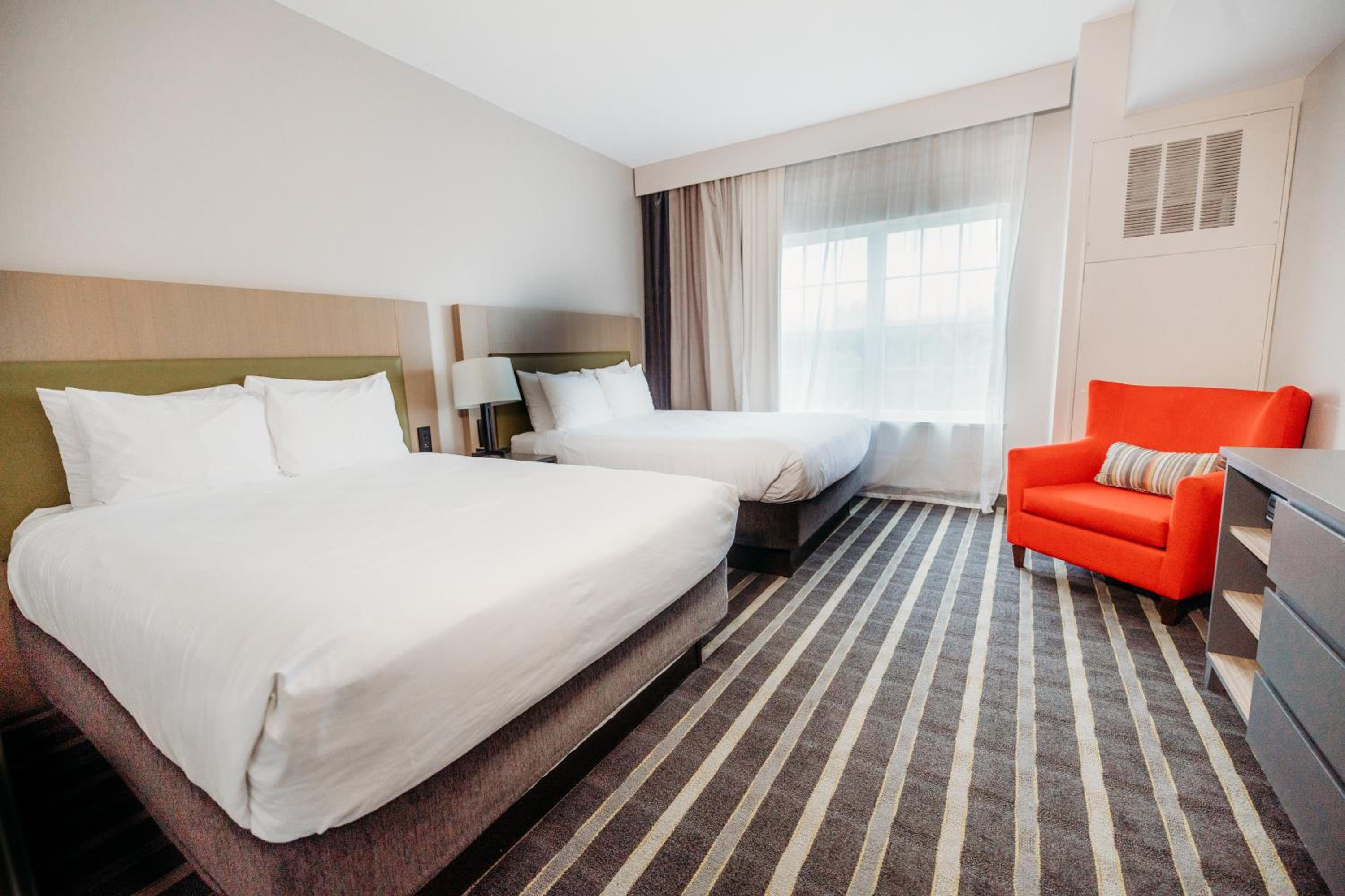 One-Bedroom Suite with Two Queen Beds and Sofa Bed - Non-Smoking