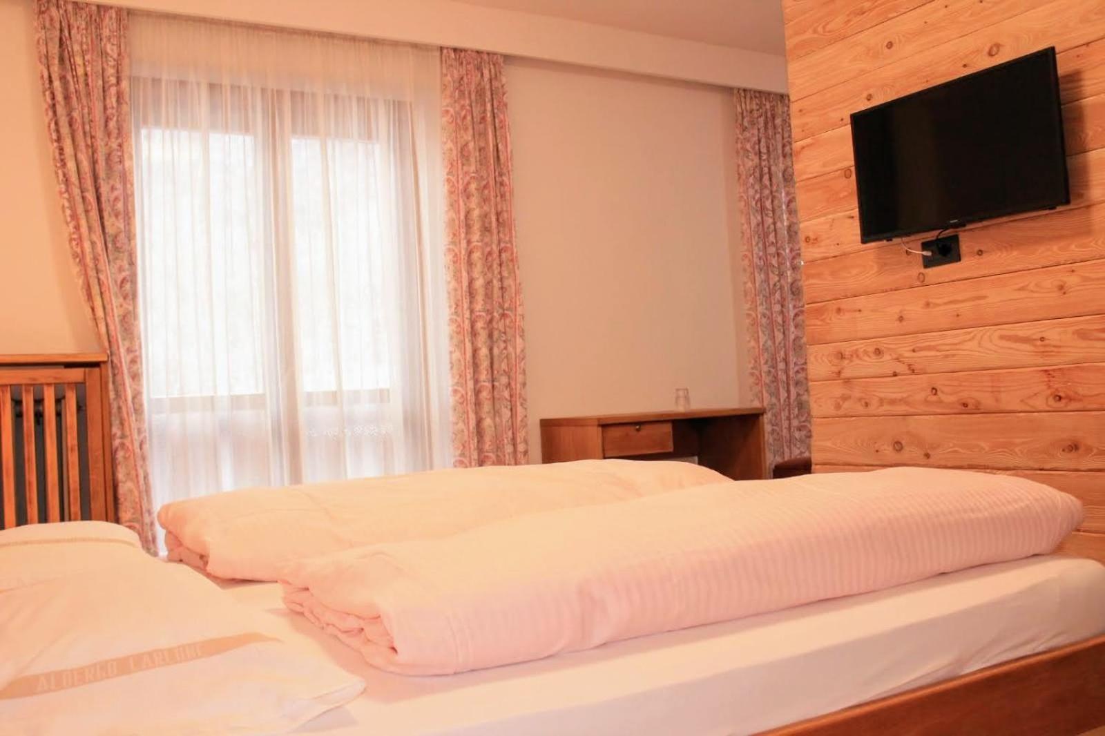 Suite with Spa Bath - Photo 1