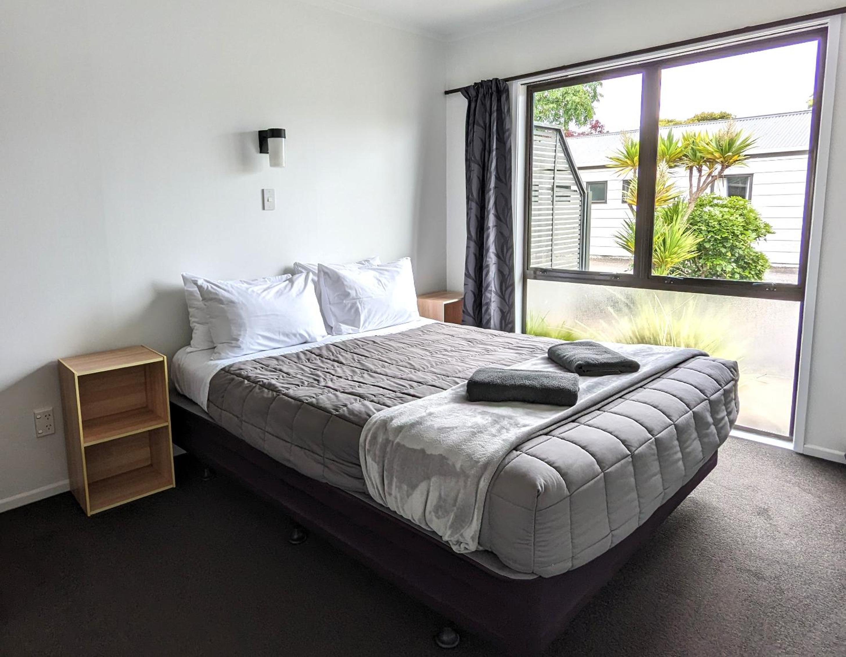 2 Bedroom Ensuite Motel Style Unit photo 1