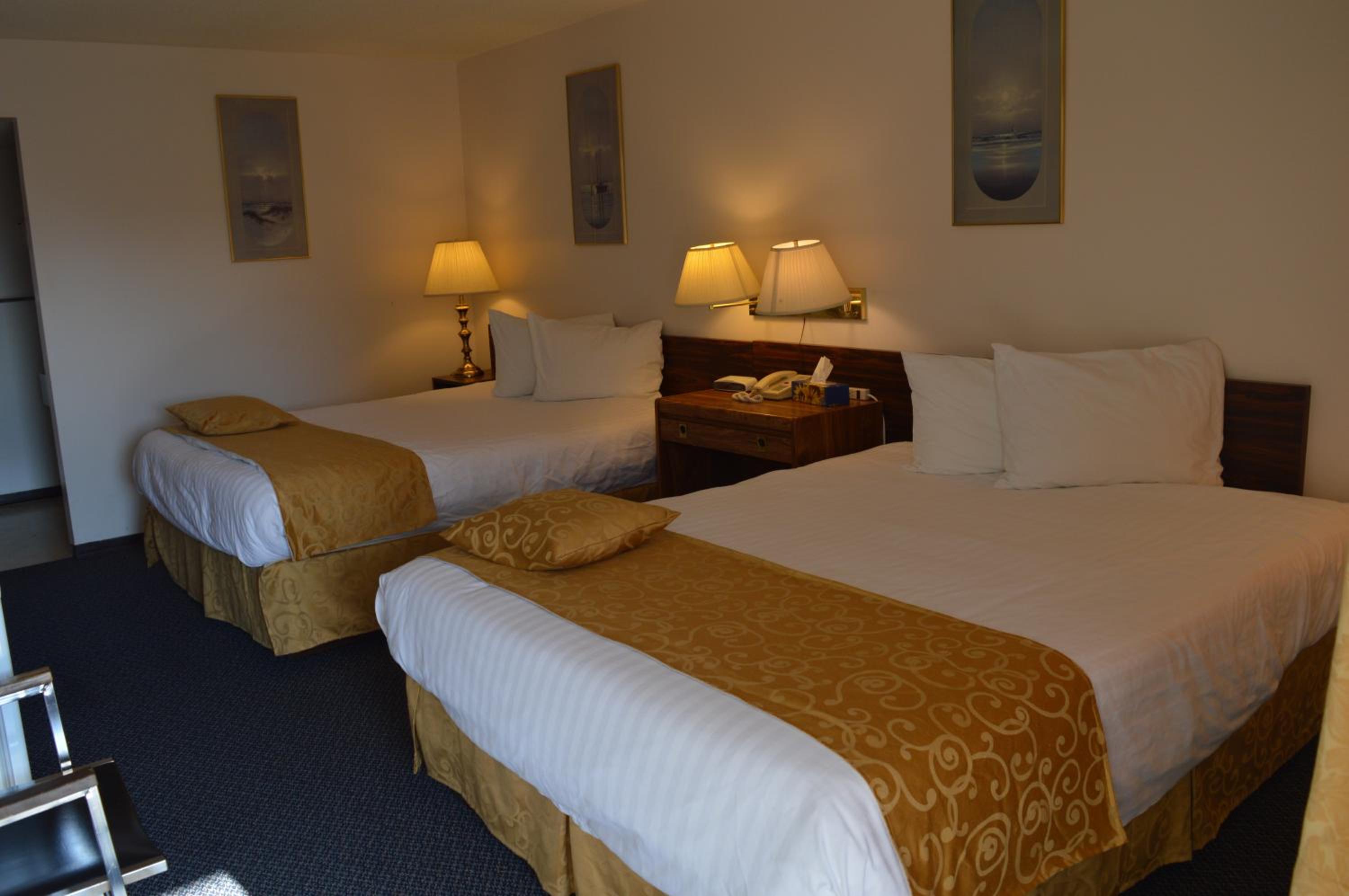 Queen Room with Two Queen Beds
