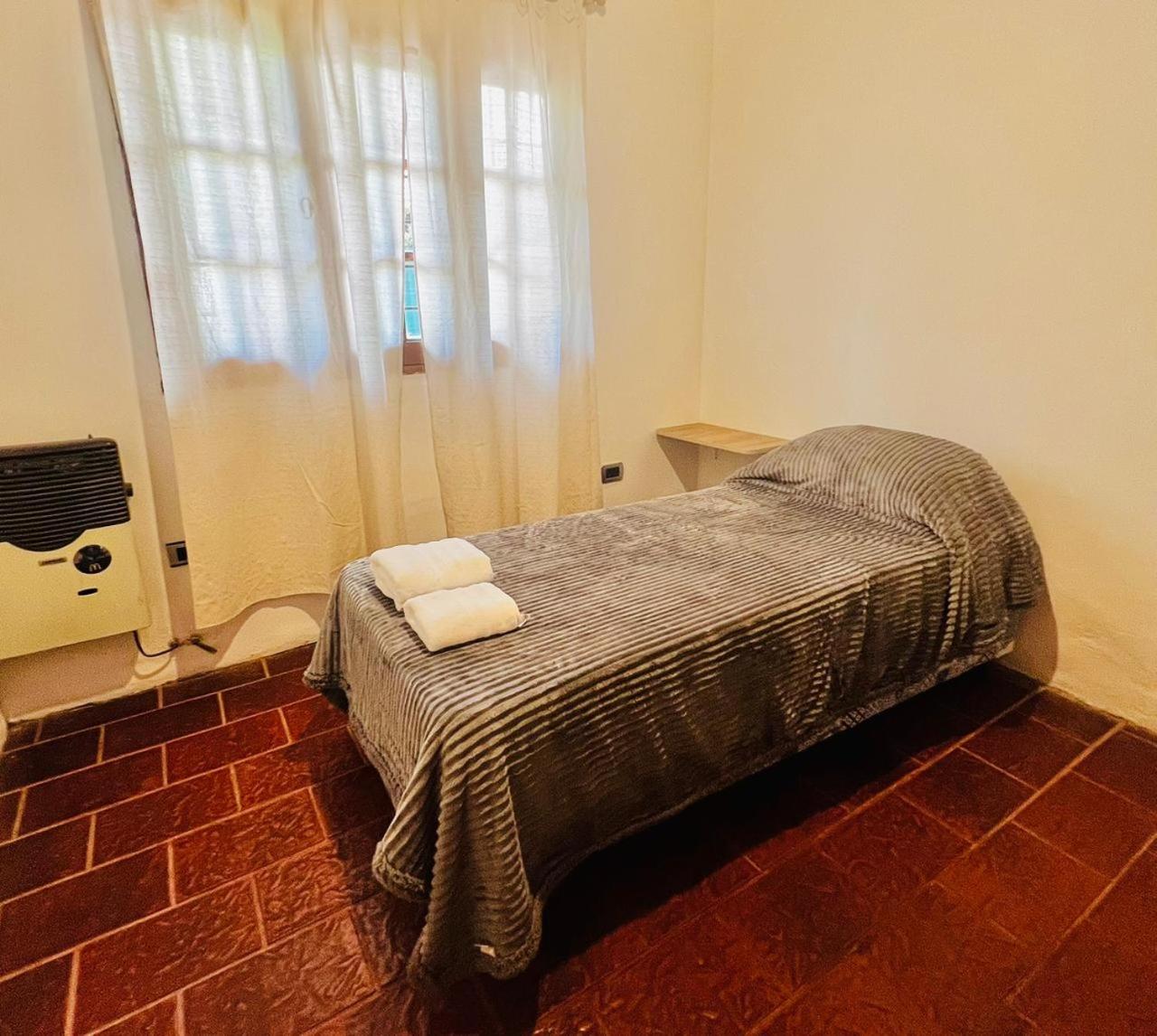 Three-Bedroom House photo 2