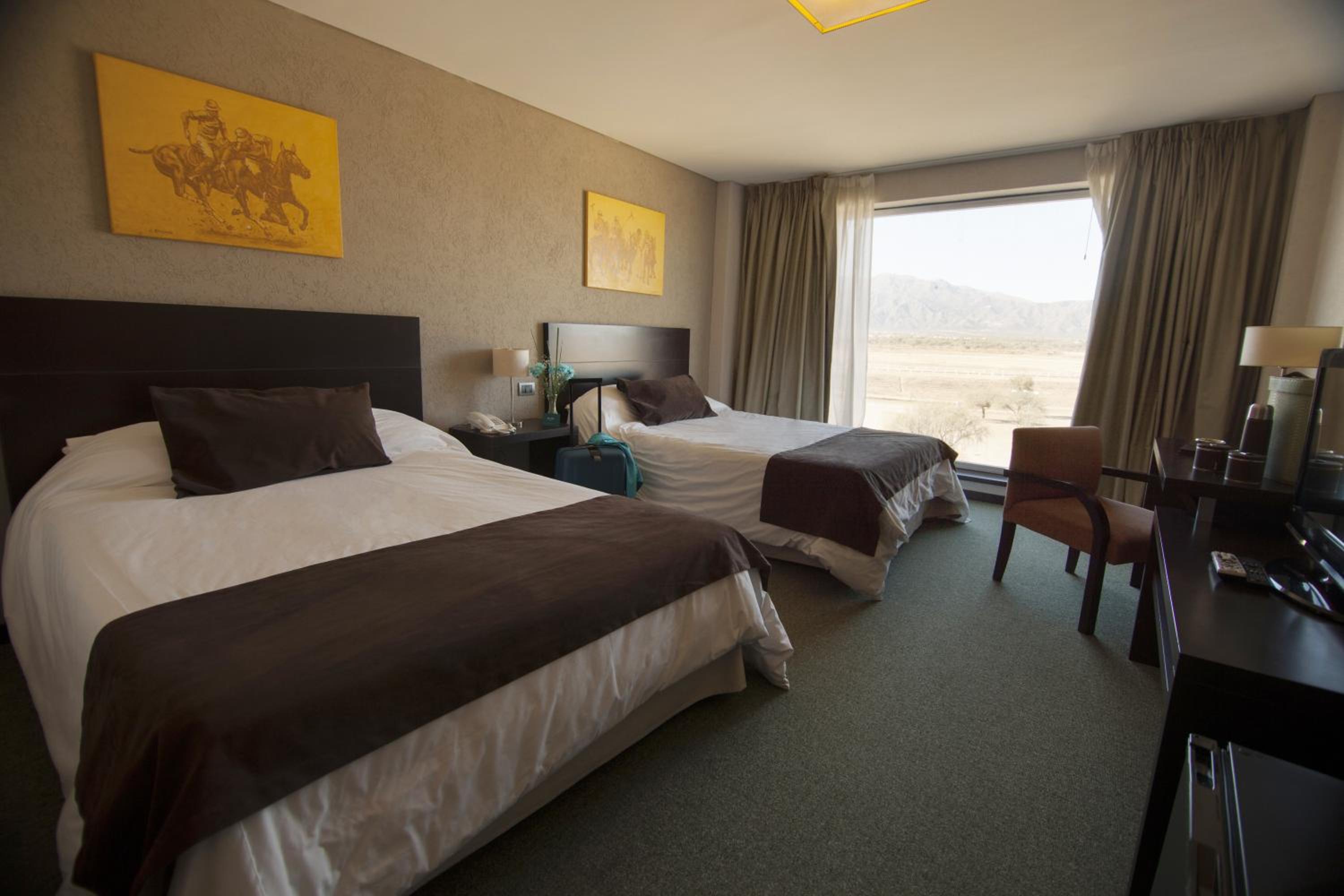 Standard Twin Room photo 1