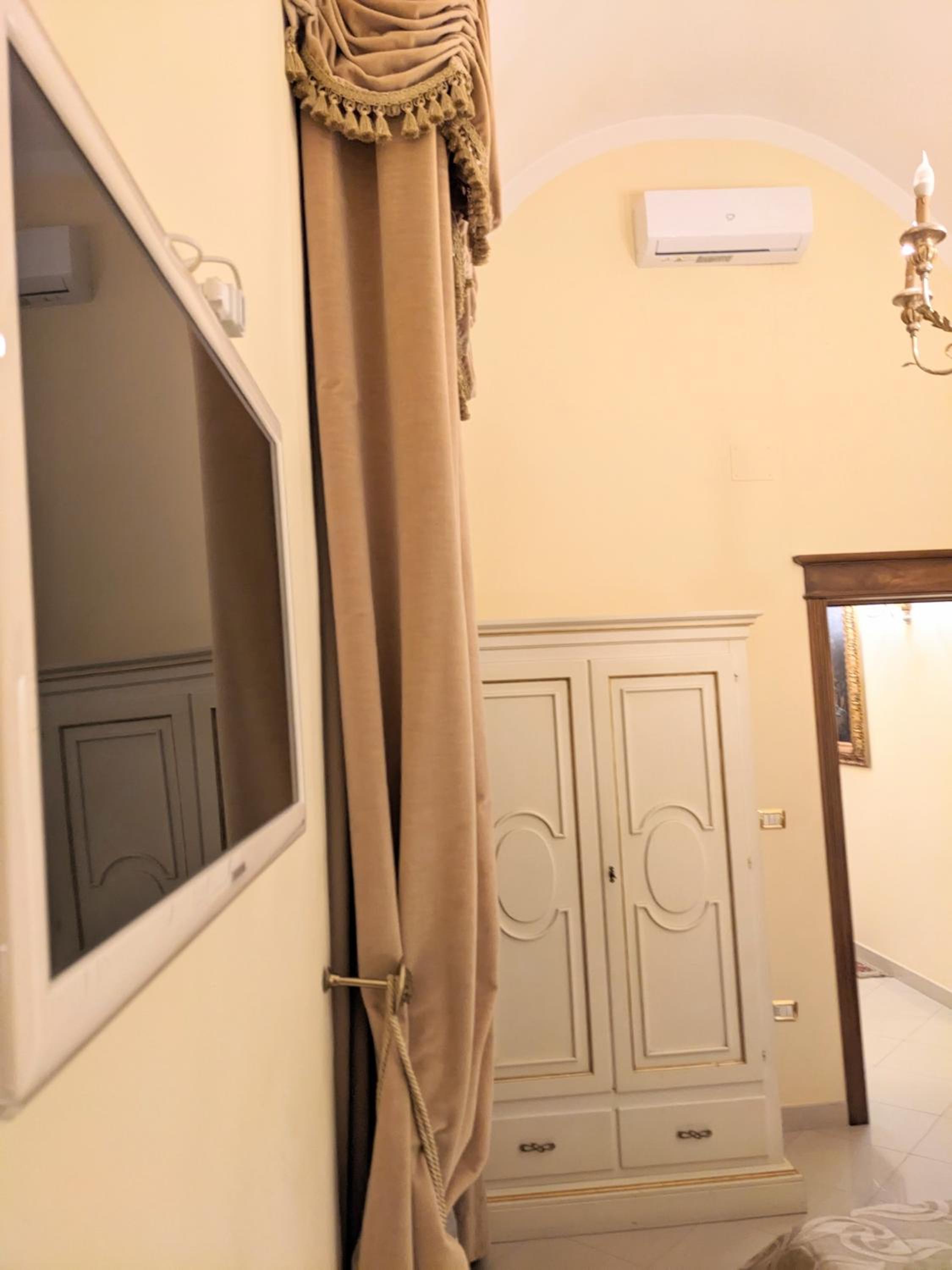 Deluxe Double Room - Photo 14