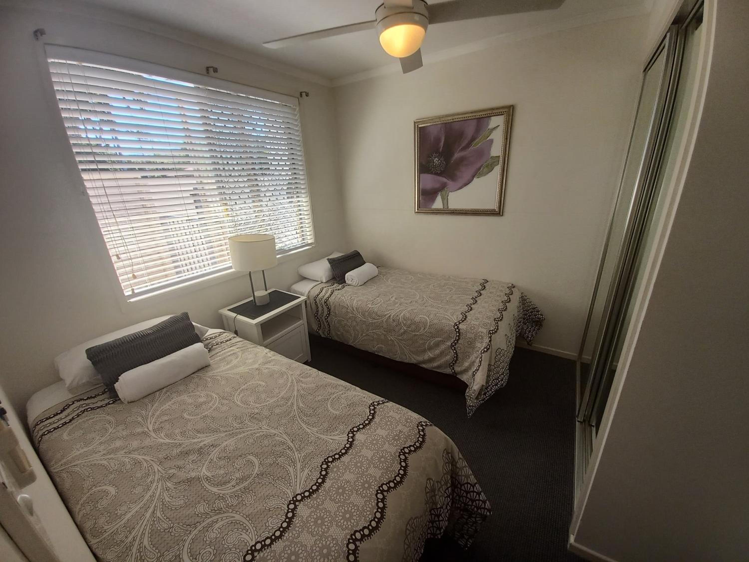 Two-Bedroom Apartment with Spa Bath