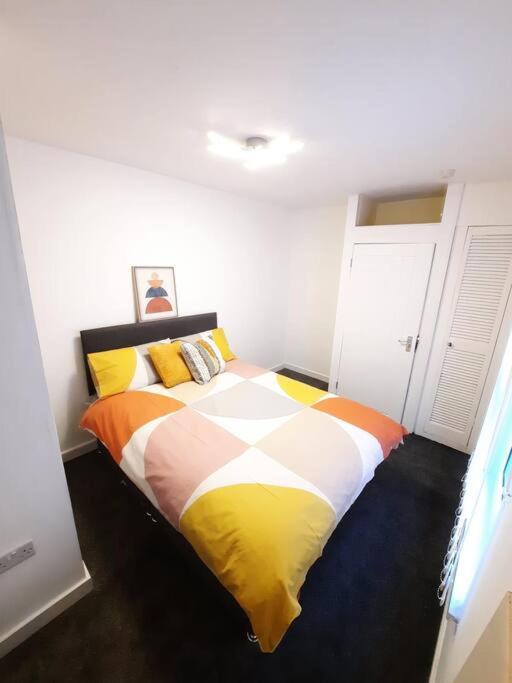 Four-Bedroom House photo 1