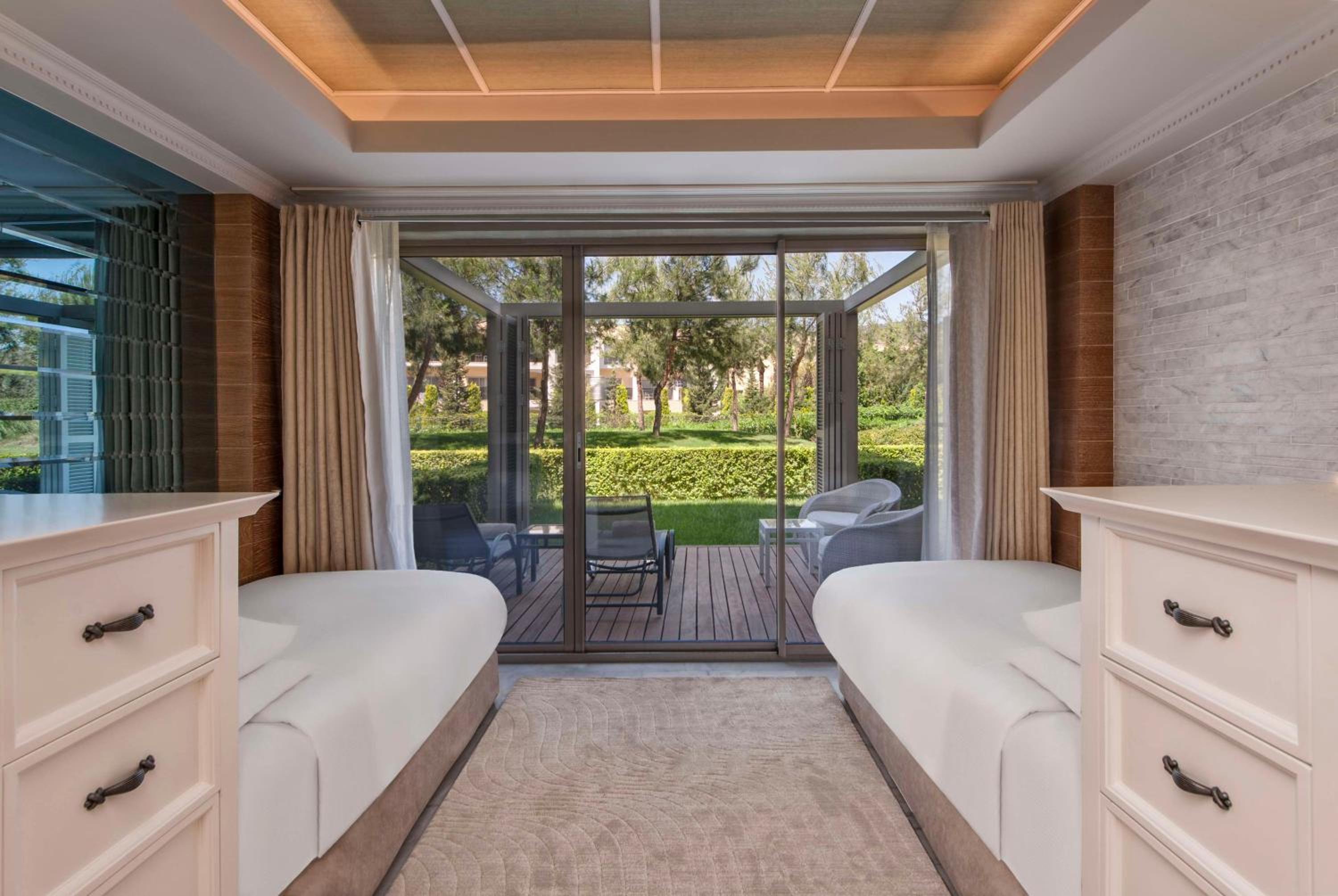 Family Duplex Suite with Garden View