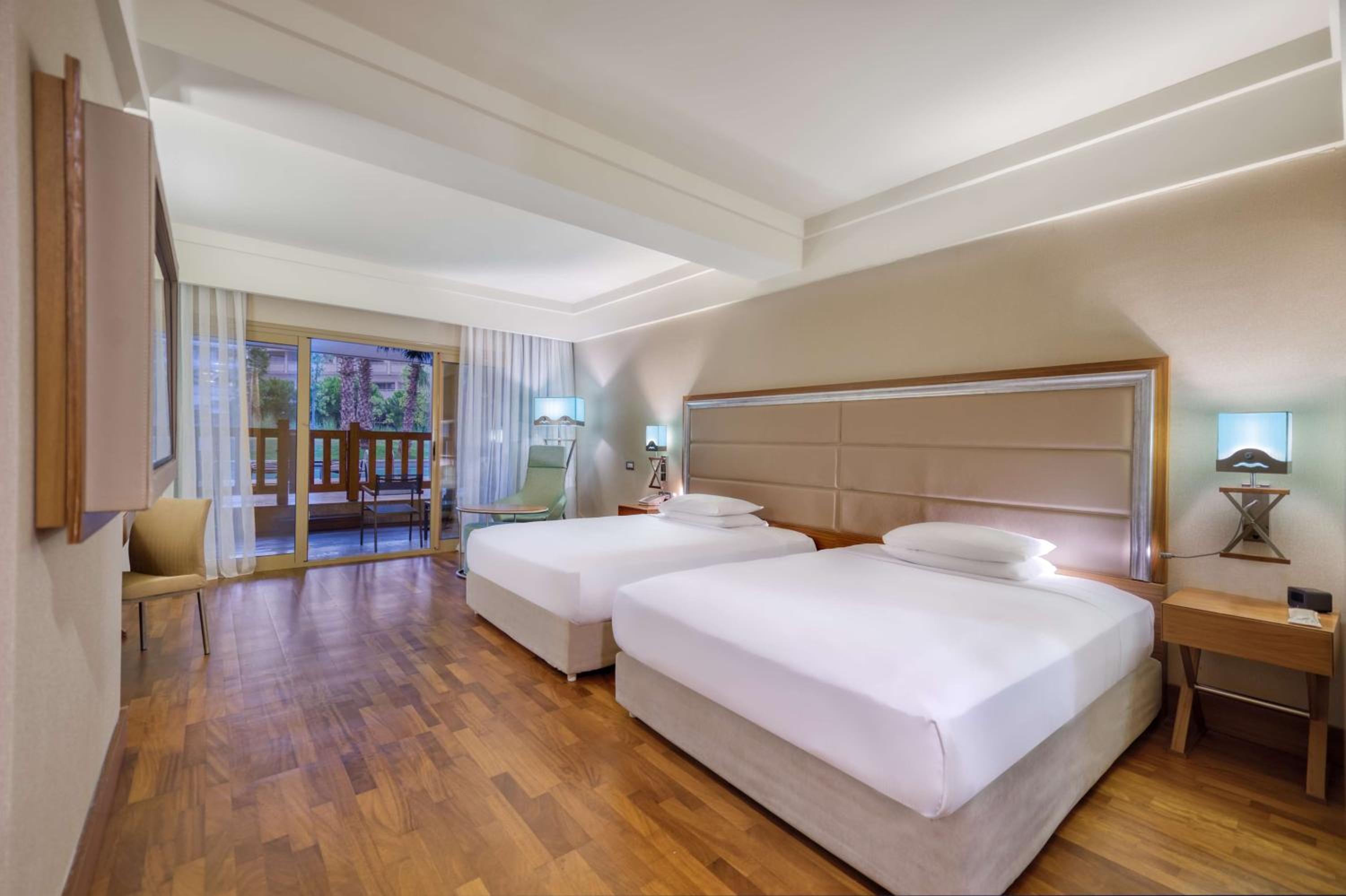 Deluxe Twin Room with Pool View