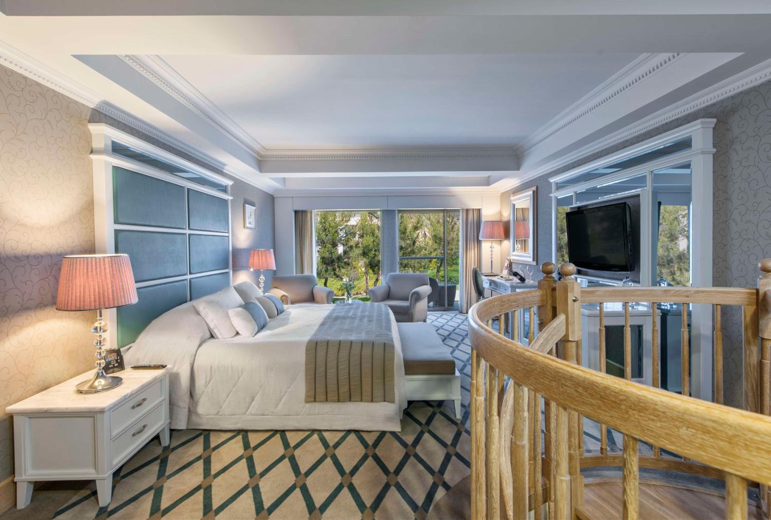 Family Duplex Suite with Garden View