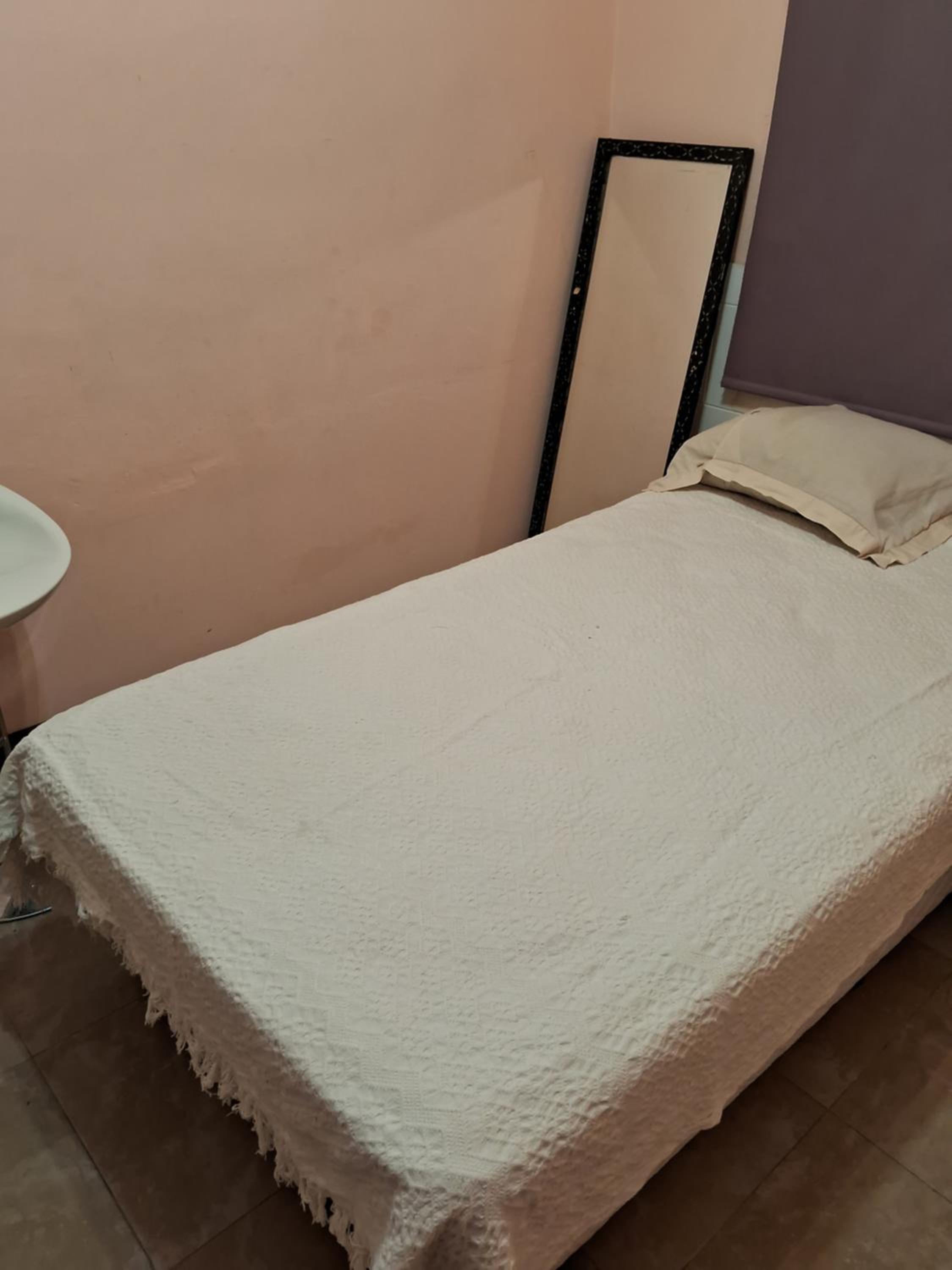 Large Single Room photo 3