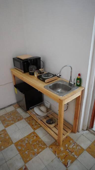 One-Bedroom Apartment photo 3