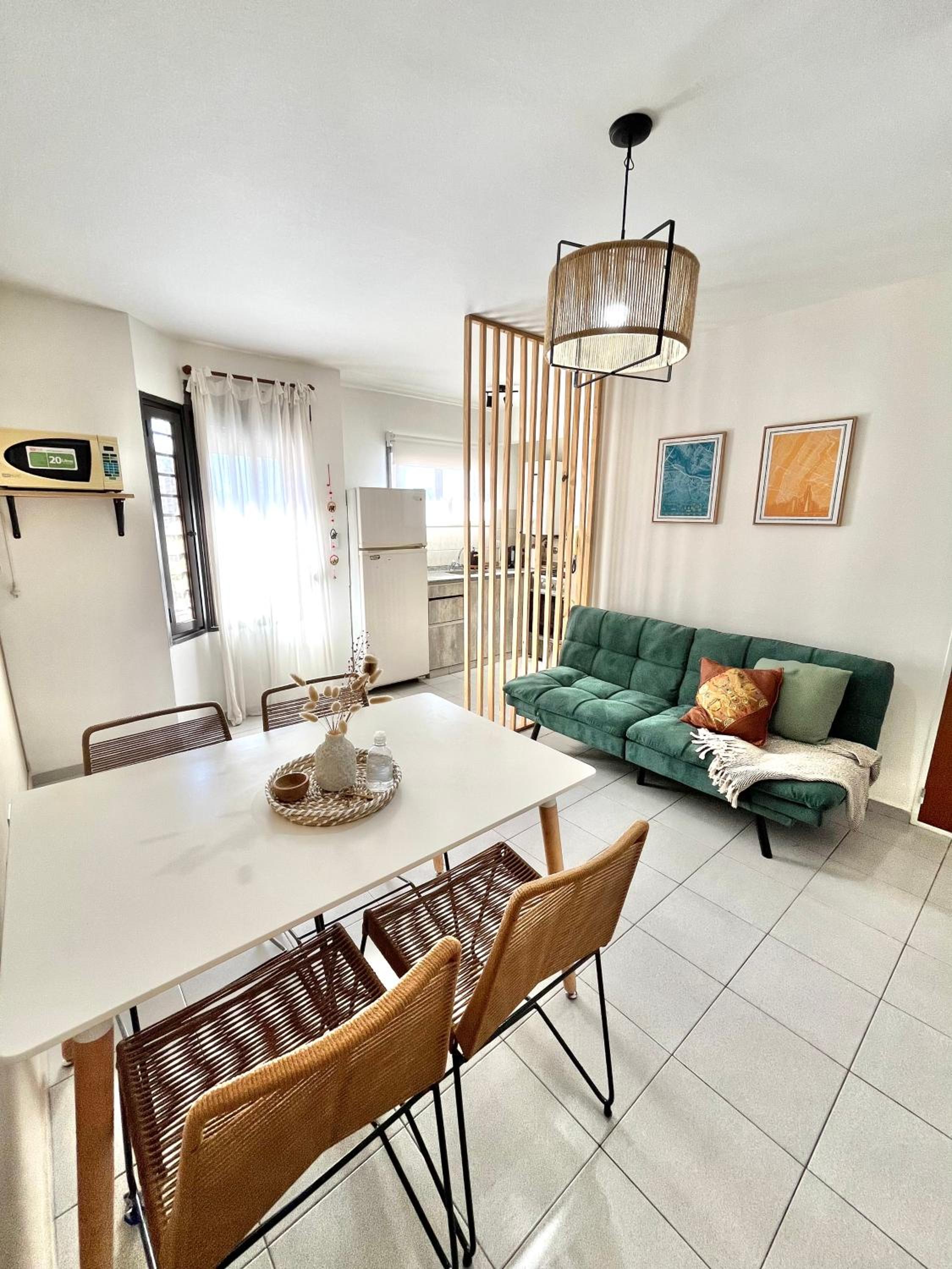One-Bedroom Apartment photo 2