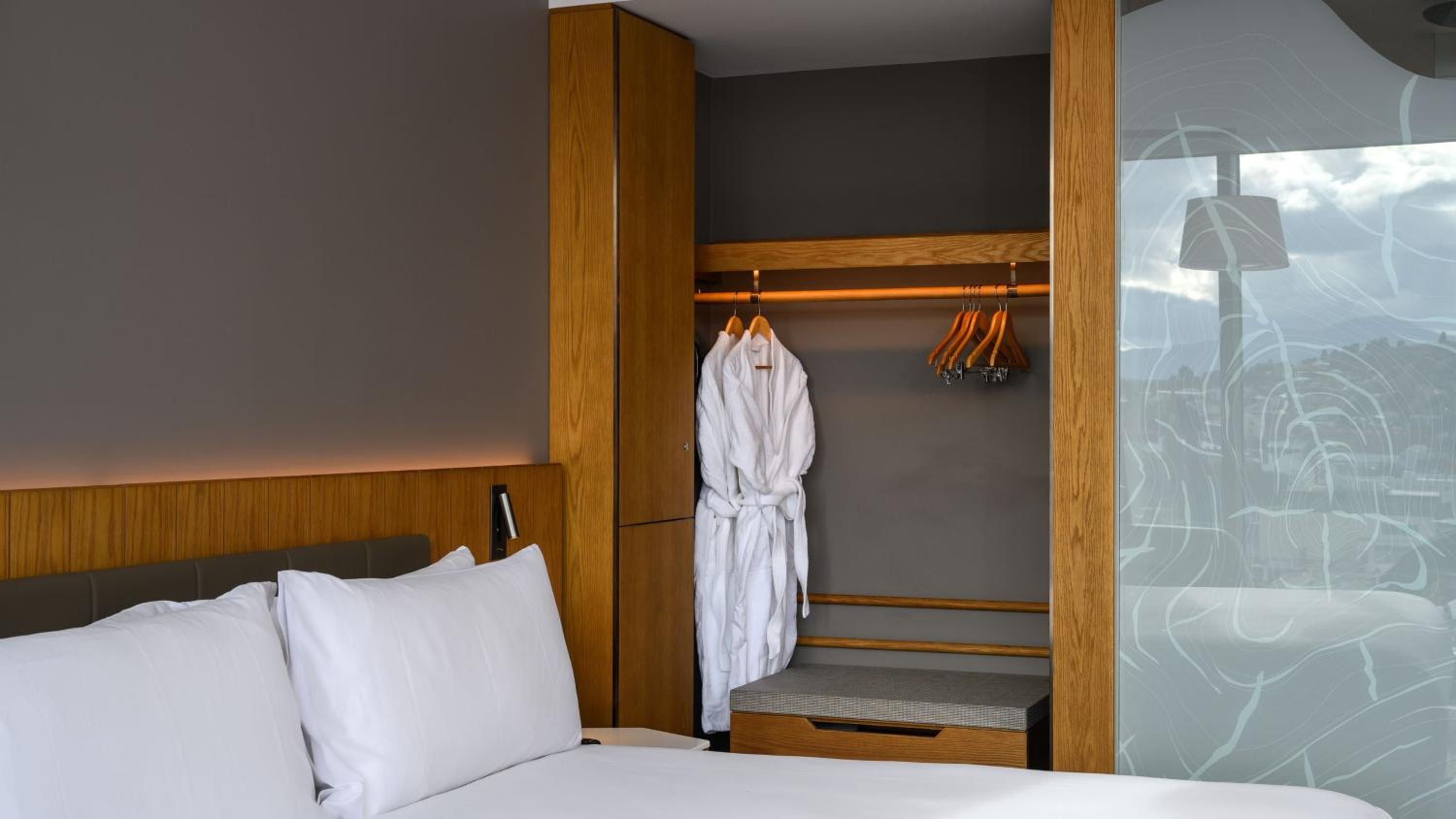 Standard Room - Photo 6