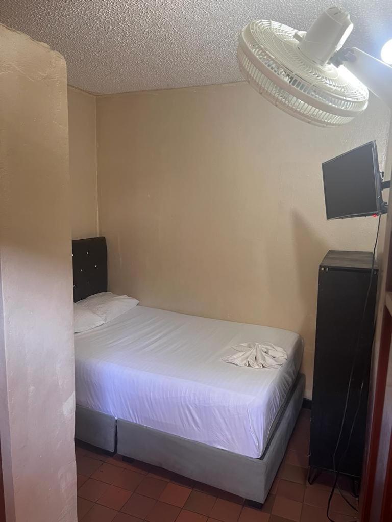 Economy Single Room photo 2