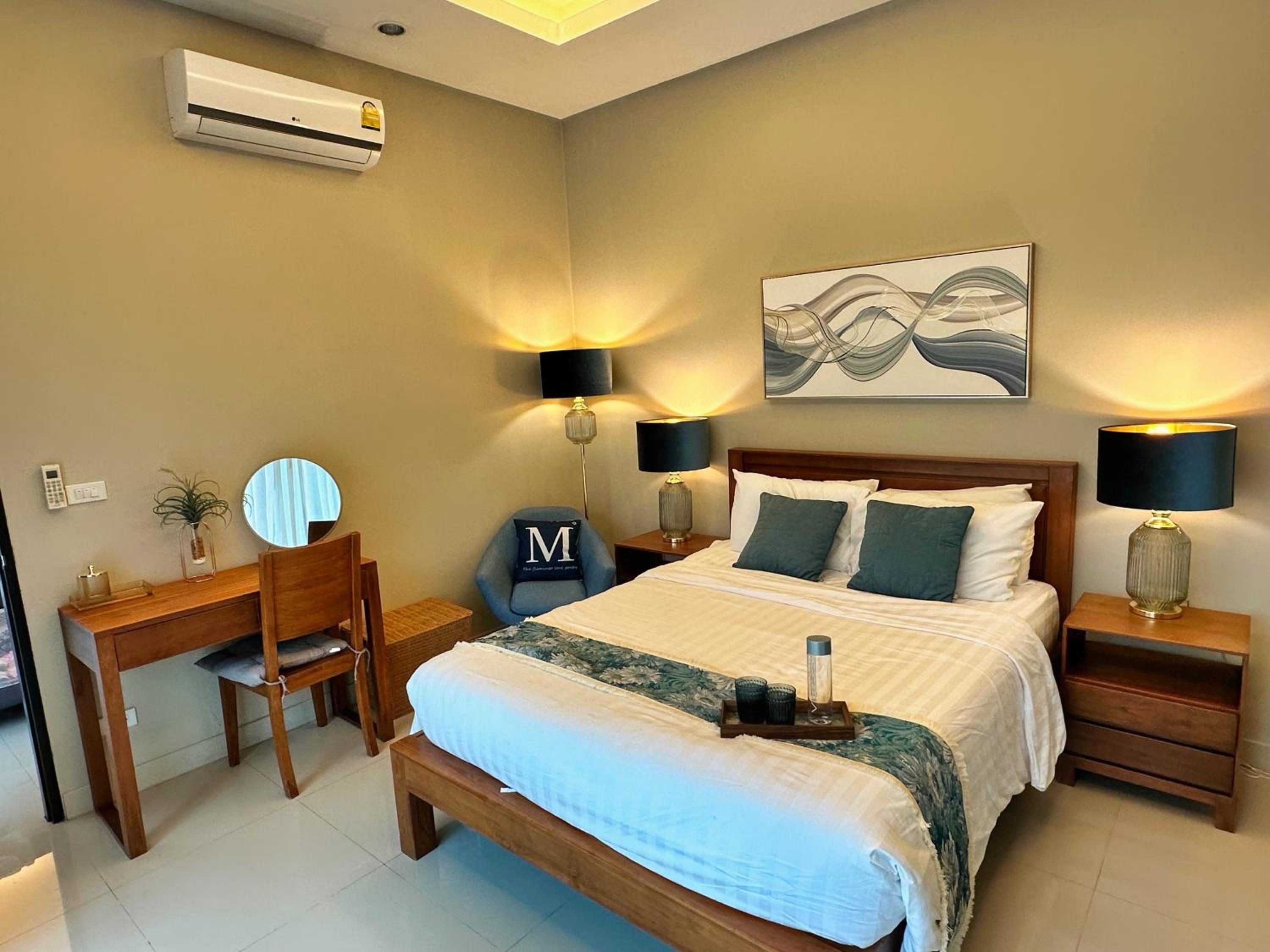 Three-Bedroom Villa - Photo 1
