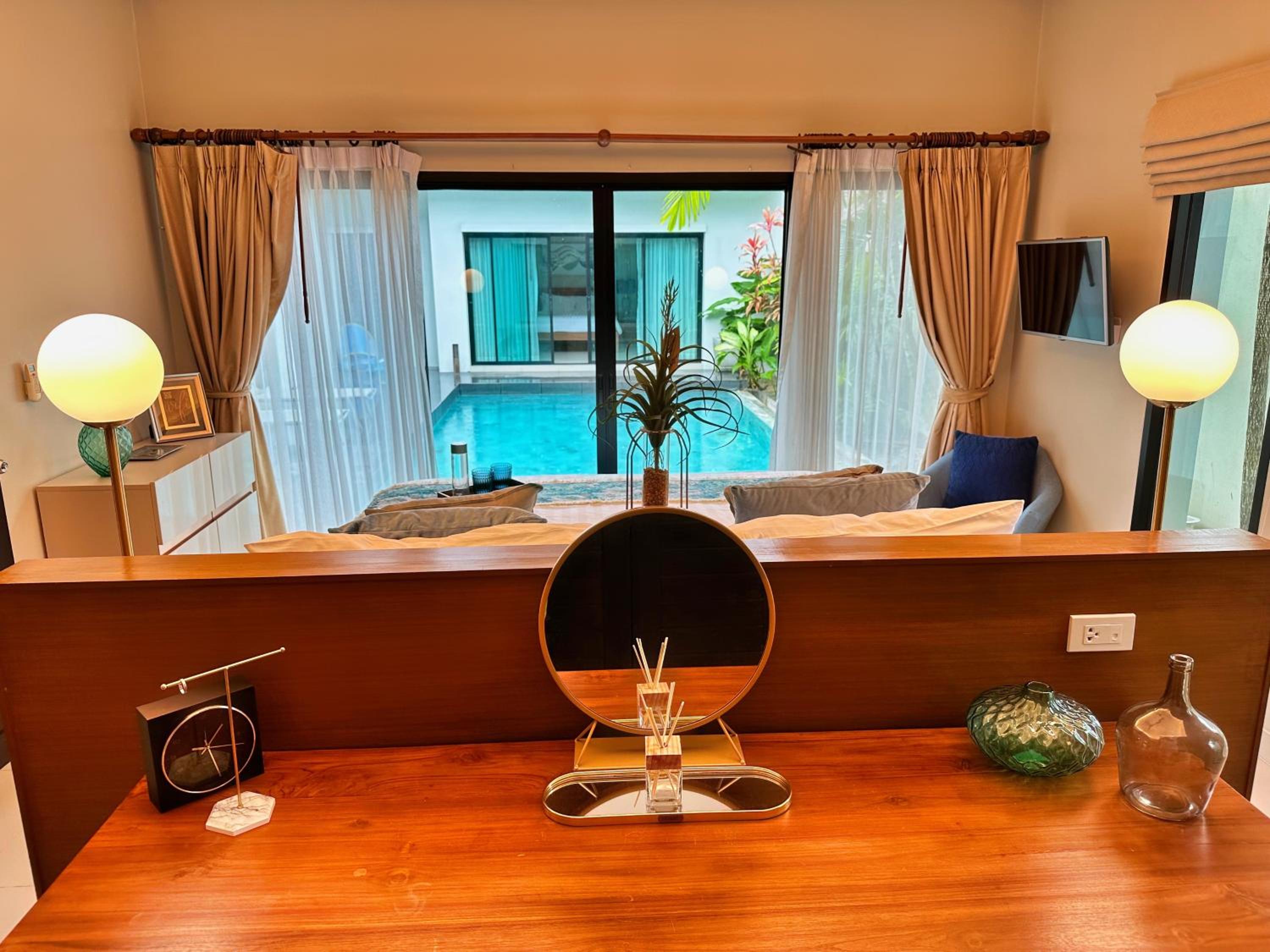 Three-Bedroom Villa - Photo 8