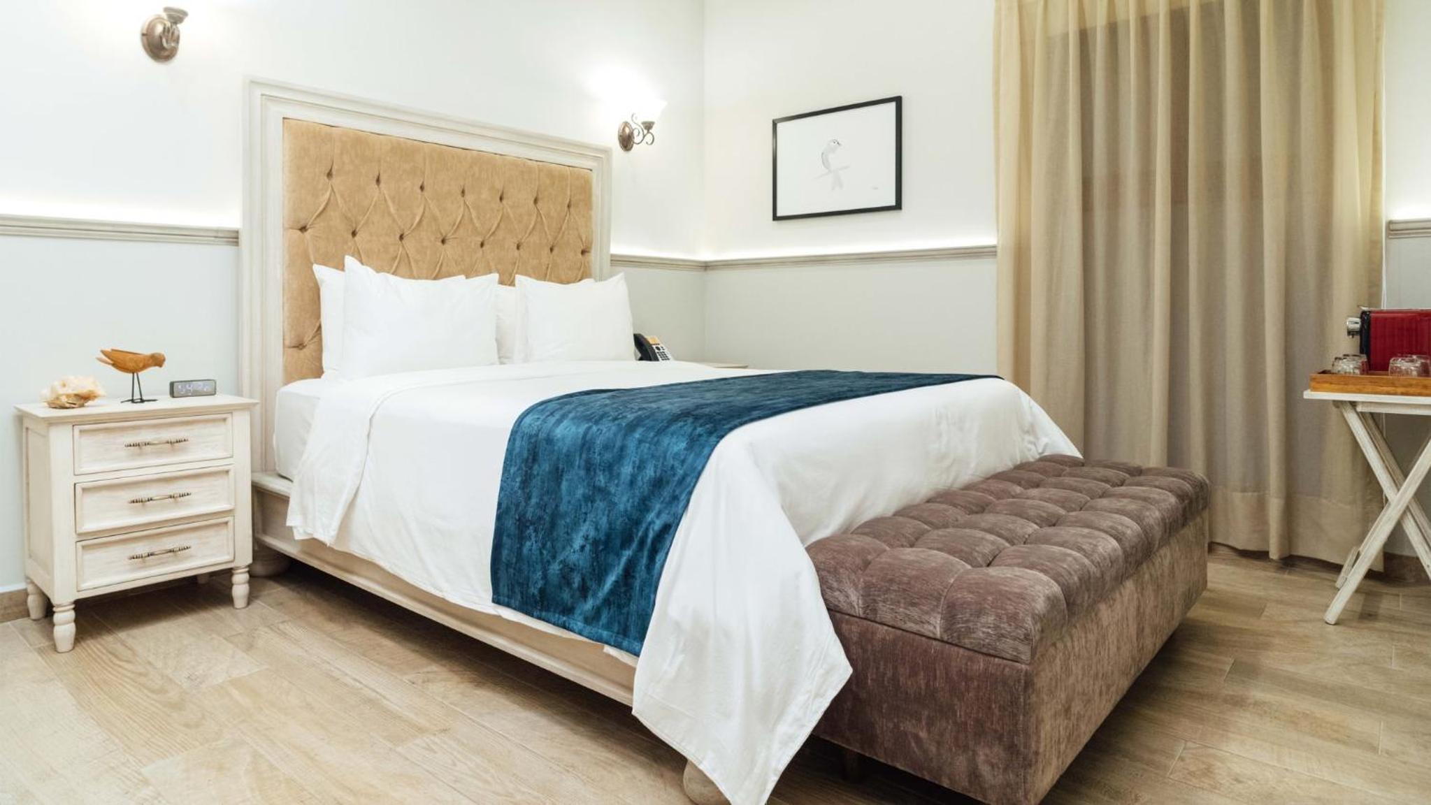 Premium Queen Room - Photo 5