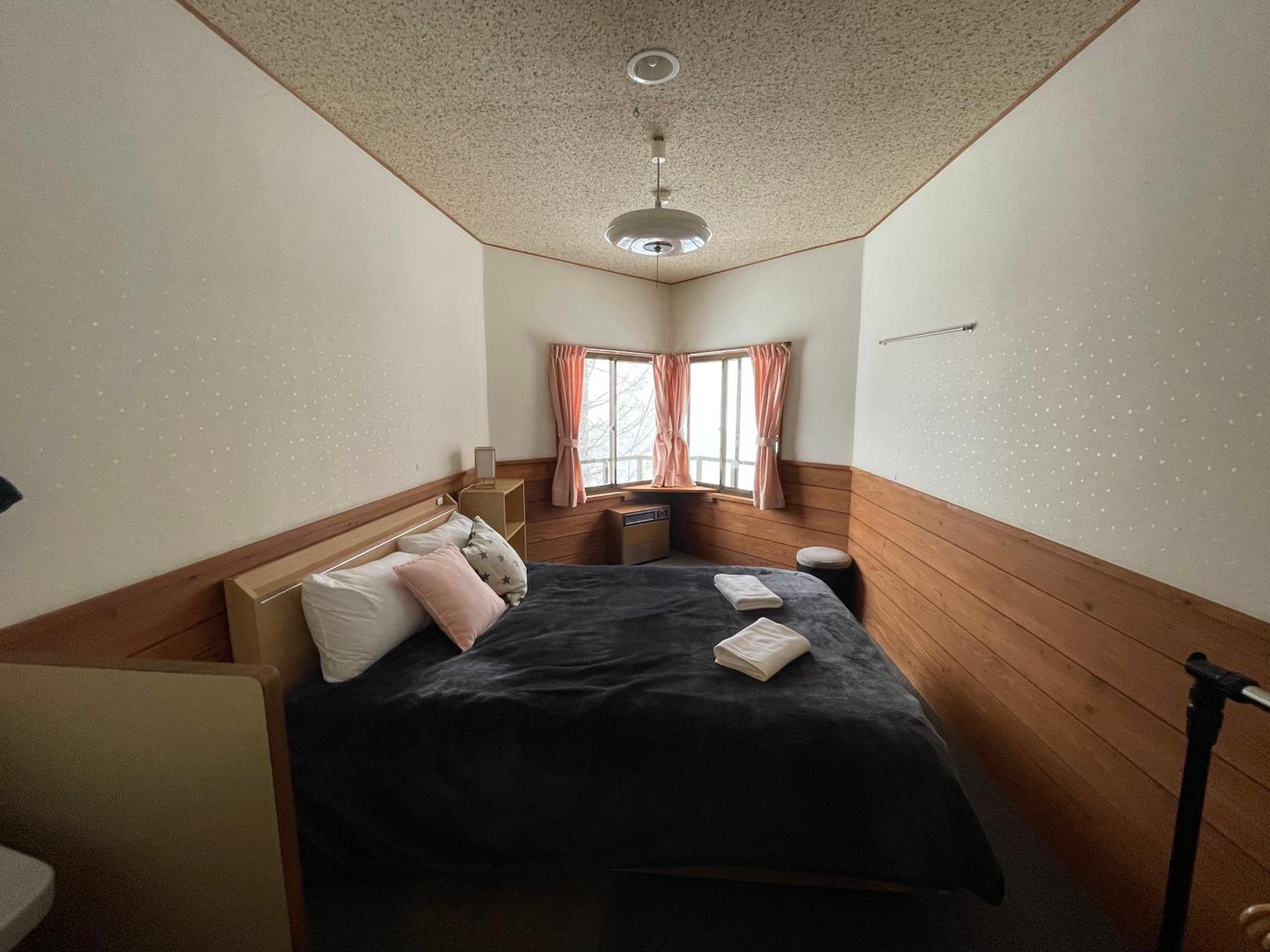 King Room with Mountain View photo 1