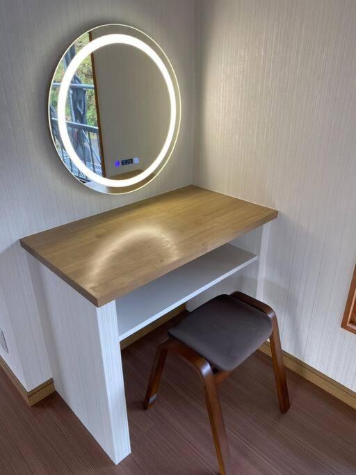 One-Bedroom House photo 1