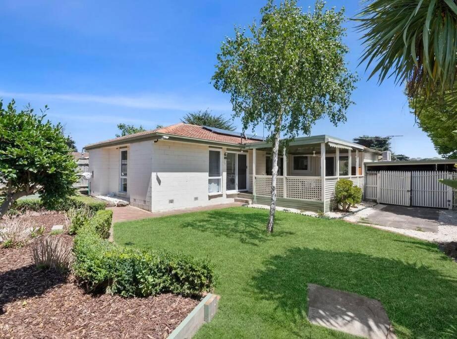 Four-Bedroom House photo 3