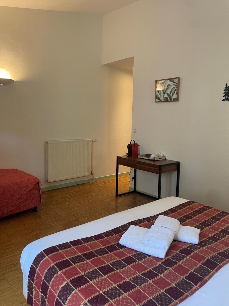 Superior Double or Twin Room photo 3