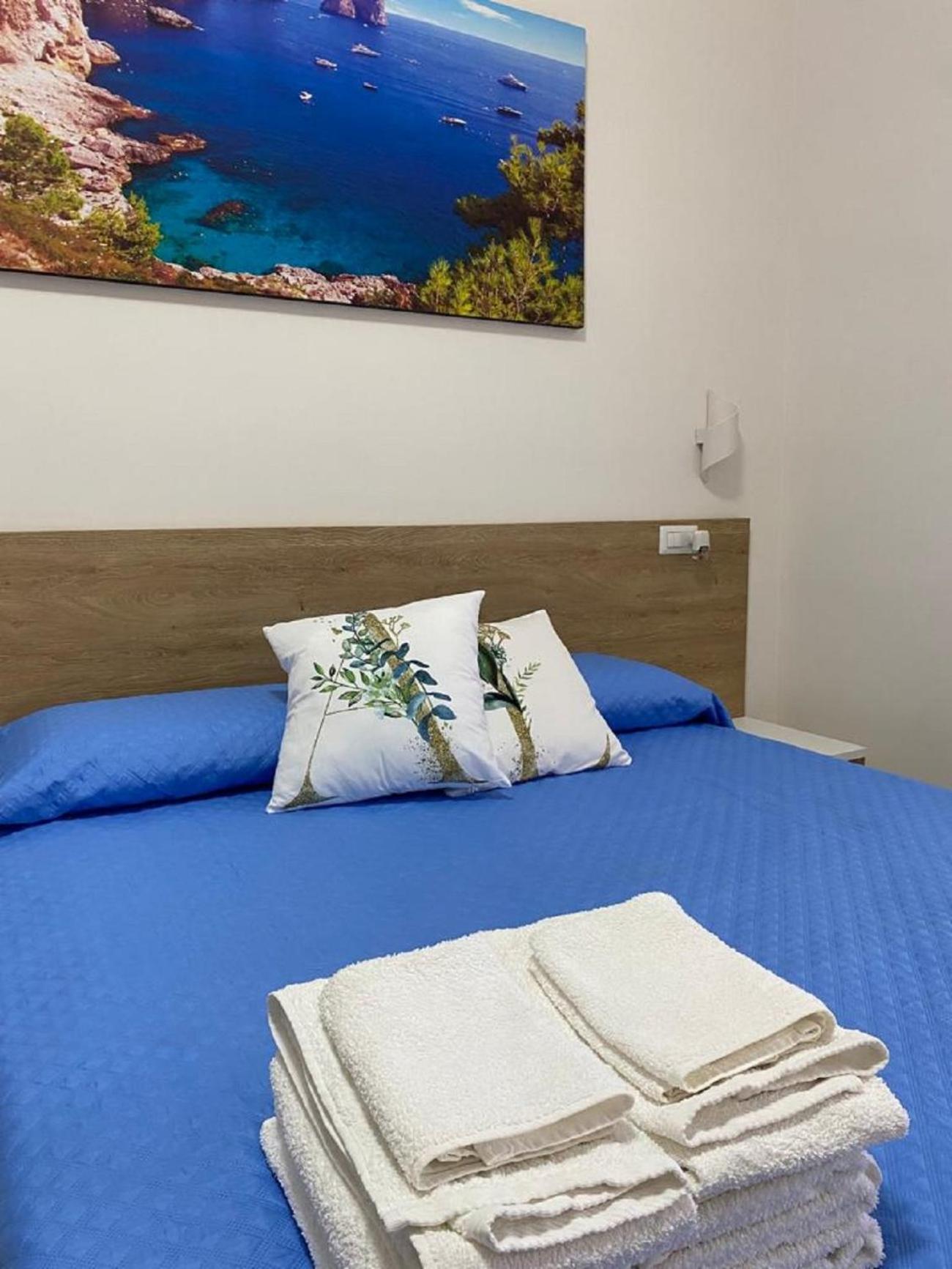 Quadruple Room with Private Bathroom