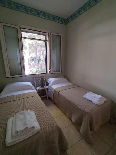 Two-Bedroom Apartment - Photo 14