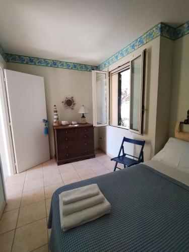 Two-Bedroom Apartment - Photo 19