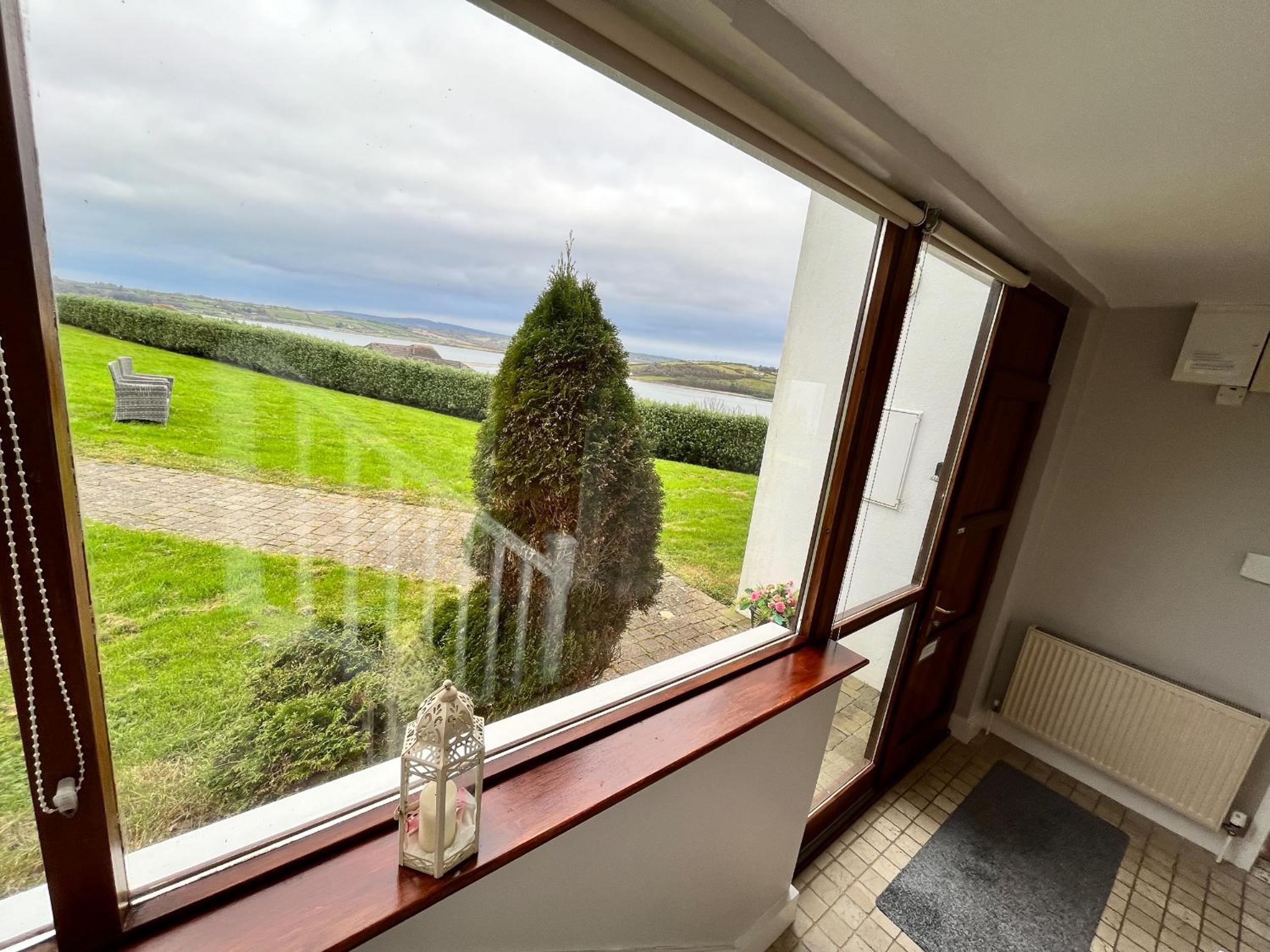Villa photo 3